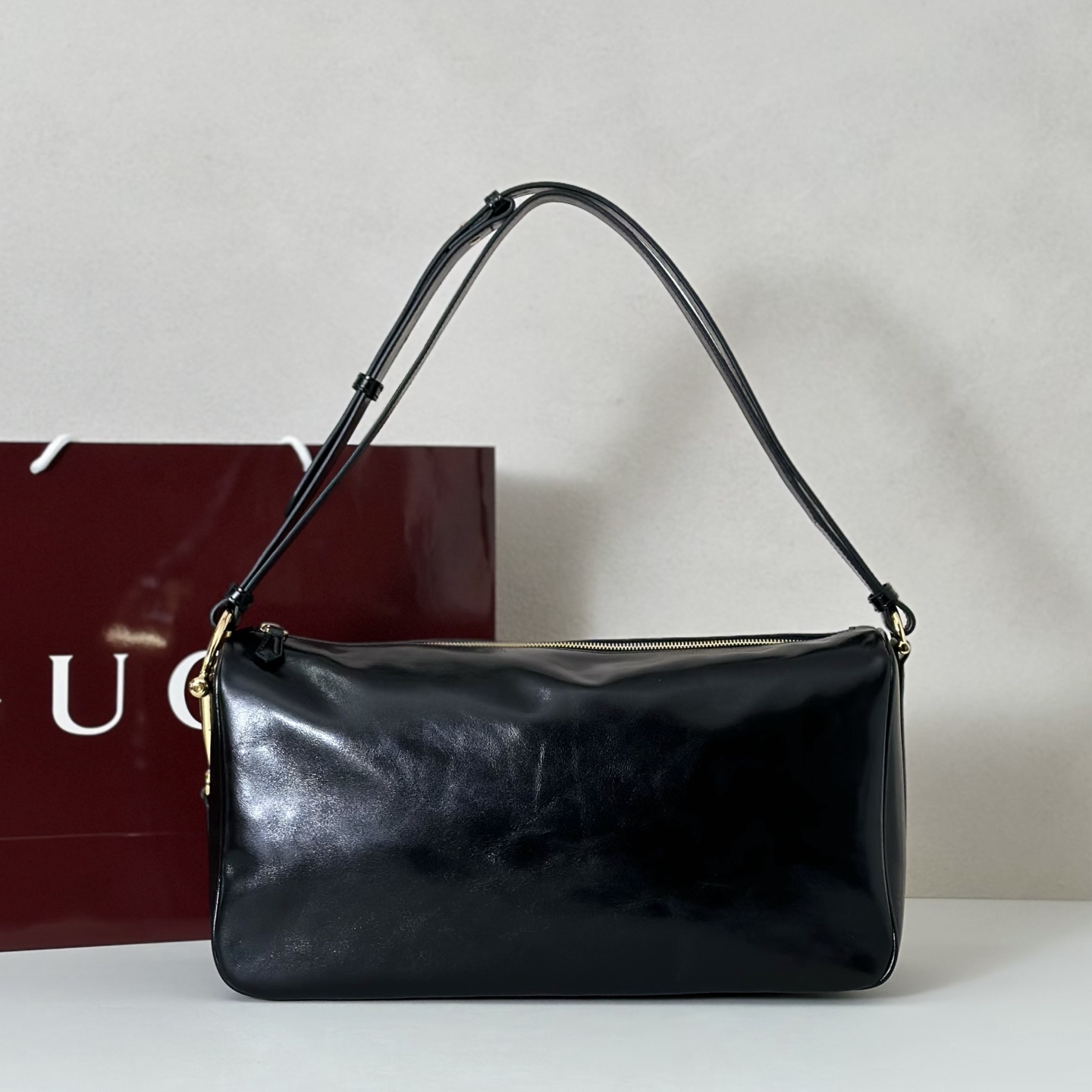 NO:856890,Counter quality, top-quality original goods, real photos!  Model No. 862530g wrinkled paint, size width 38X height 20X side width 15cm, batch, Gucci original leather [price based on quantity]19860909专柜品质,顶级原单货,实物实拍！款号862530克皱漆,尺寸宽38X高20X侧宽15cm,批,古奇原厂皮【跑量价】,Bag