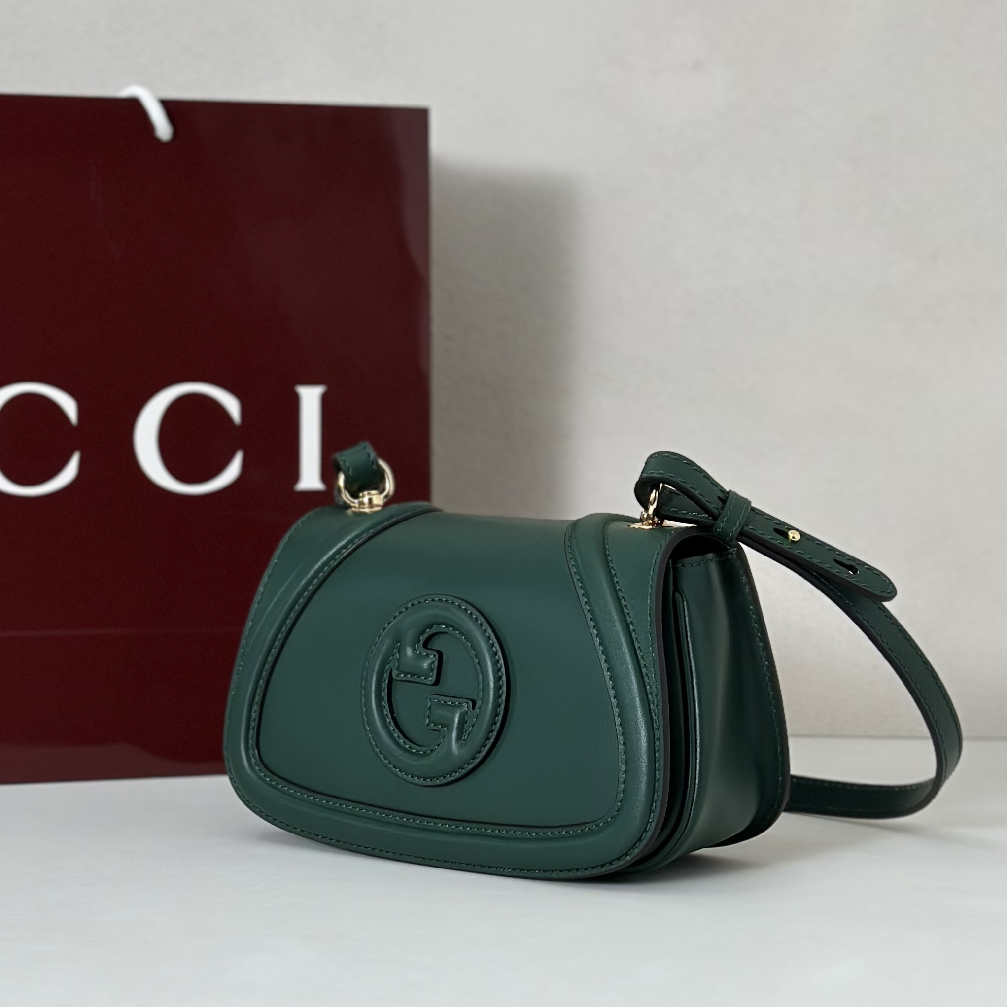 Gucci Style Green Bag Lookbook Reference image 2