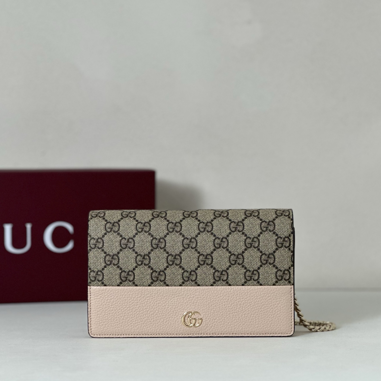 Gucci Style Pink Bag Lookbook Reference image 1