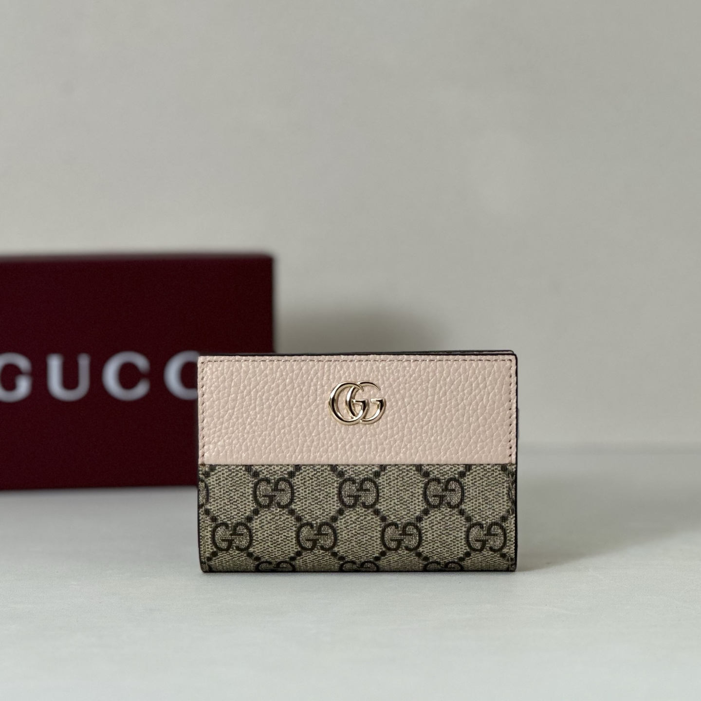 Gucci Style Pink Bag Lookbook Reference image 1
