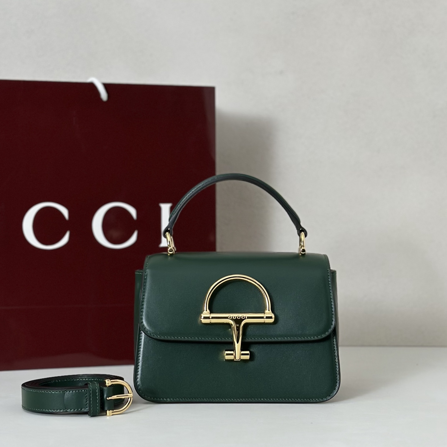 NO:856718,Counter quality, top-quality original goods, real photos!  Model number 855536 green, size width 19X height 13X side width 8.5cm, batch, Gucci original leather [price based on quantity]19860909专柜品质,顶级原单货,实物实拍！款号855536绿色,尺寸宽19X高13X侧宽8.5cm,批,古奇原厂皮【跑量价】,Bag
