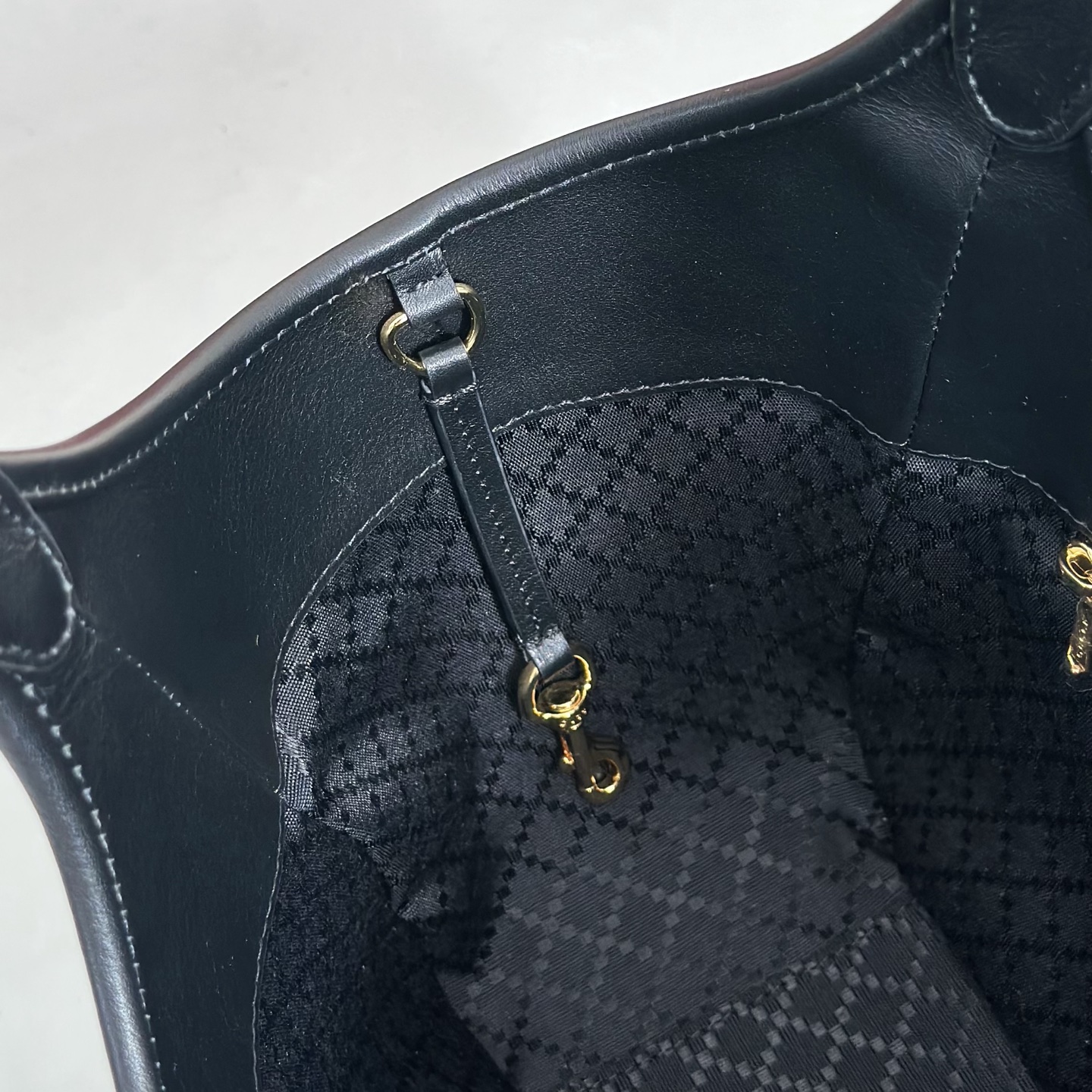 Gucci Style Bag style reference detail image 7 from source 770113