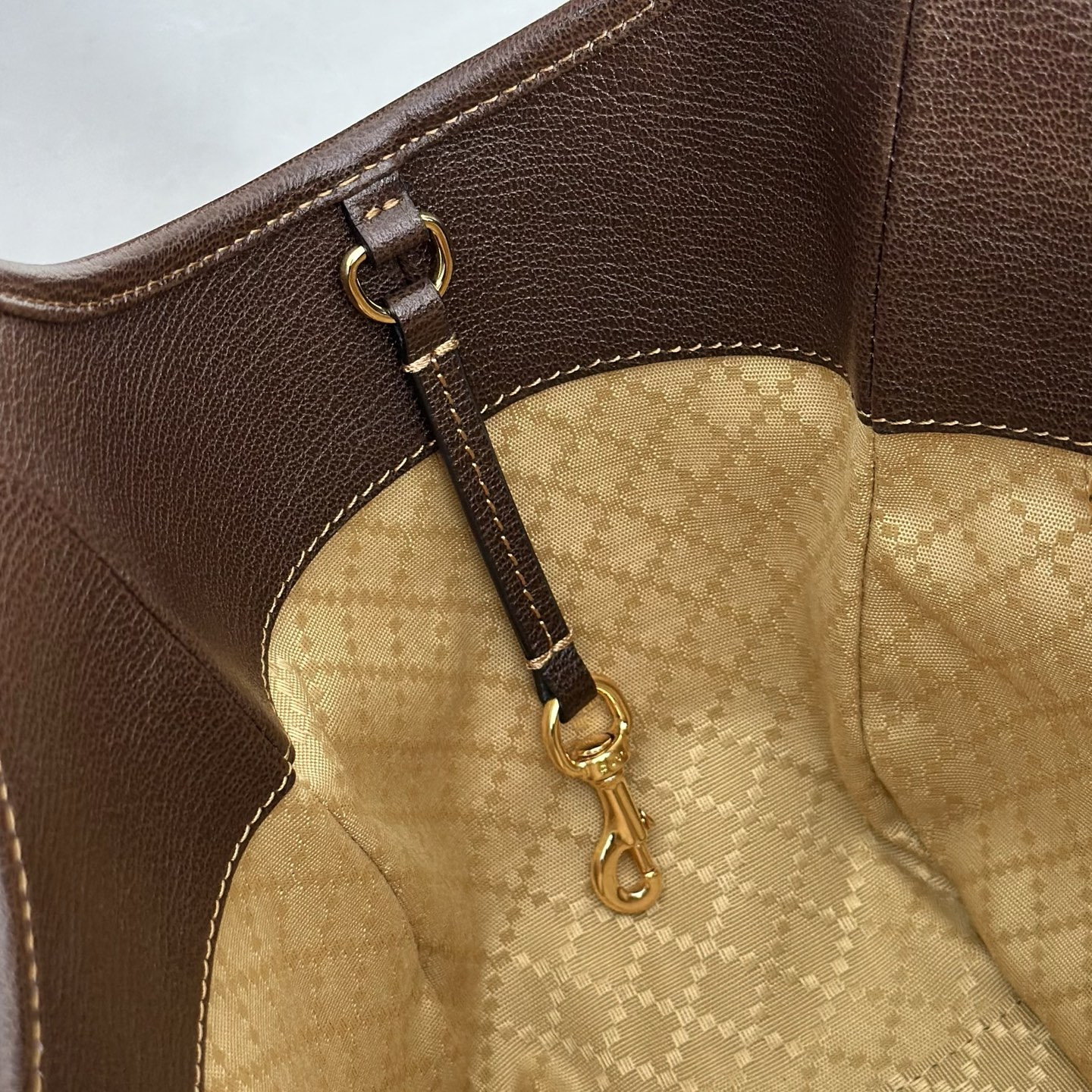 Gucci Style Brown Leather Bag style reference detail image 7 from source 770122