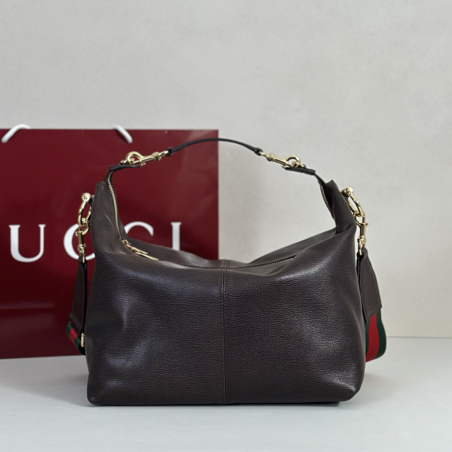 NO:856371,Counter quality, top-quality original goods, real photos!  Model number 866938 brown leather, size width 33x height 27x side width 15cm, batch, Gucci original leather [price based on quantity]19860909专柜品质,顶级原单货,实物实拍！款号866938棕皮,尺寸宽33x高27x侧宽15cm,批,古奇原厂皮【跑量价】,Bag