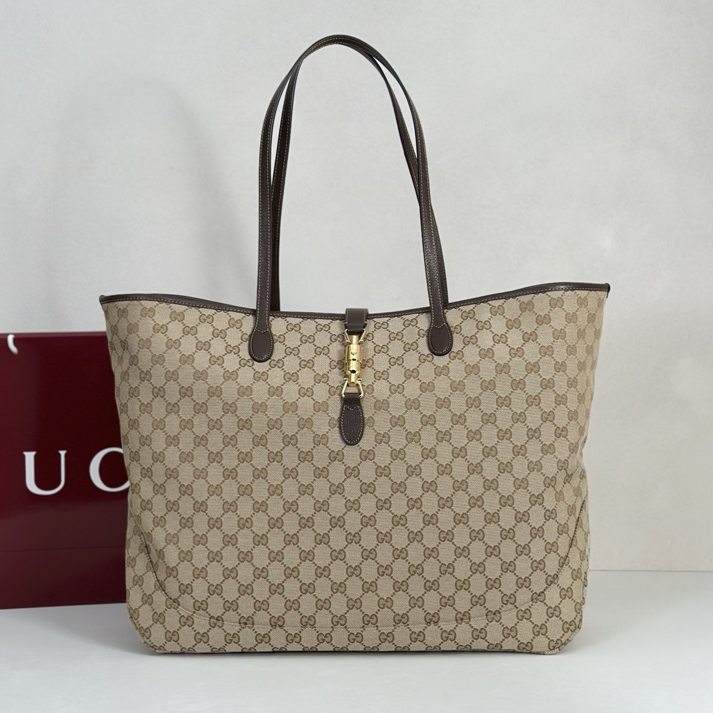 NO:856263,Counter quality, top-quality original goods, real photos!  Model number 867014 light apricot cloth, size width 55X height 37X side width 14.5cm, batch, Gucci original leather [price based on quantity]19860909专柜品质,顶级原单货,实物实拍！款号867014浅杏布,尺寸宽55X高37X侧宽14.5cm,批,古奇原厂皮【跑量价】,Bag
