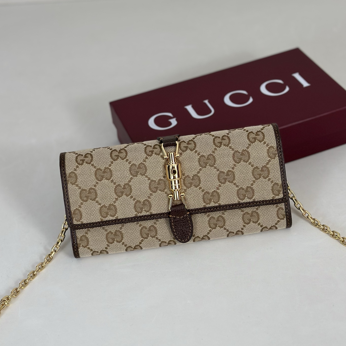 NO:812716,Counter quality, top-quality original goods, real photos!  867165 light apricot cloth, size width 19x height 9x side width 4cm, batch, Gucci original leather [price based on quantity]19860909专柜品质,顶级原单货,实物实拍！867165浅杏布,尺寸宽19x高9x侧宽4cm,批,古奇原厂皮【跑量价】,Bag
