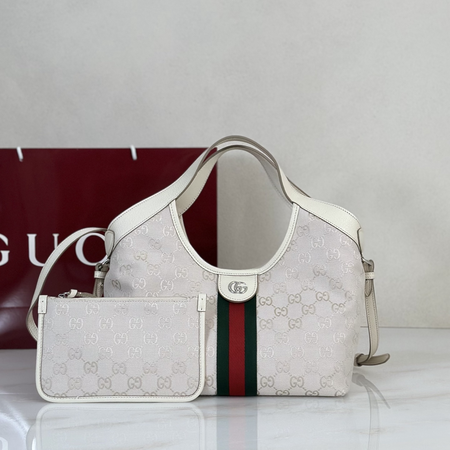 NO:856435,Counter quality, top-quality original goods, real photos!  Model number 860845 ivory white cloth, size width 25X height 20X side width 15cm, batch, Gucci original leather [price based on quantity]19860909专柜品质,顶级原单货,实物实拍！款号860845象牙白布,尺寸宽25X高20X侧宽15cm,批,古奇原厂皮【跑量价】,Bag