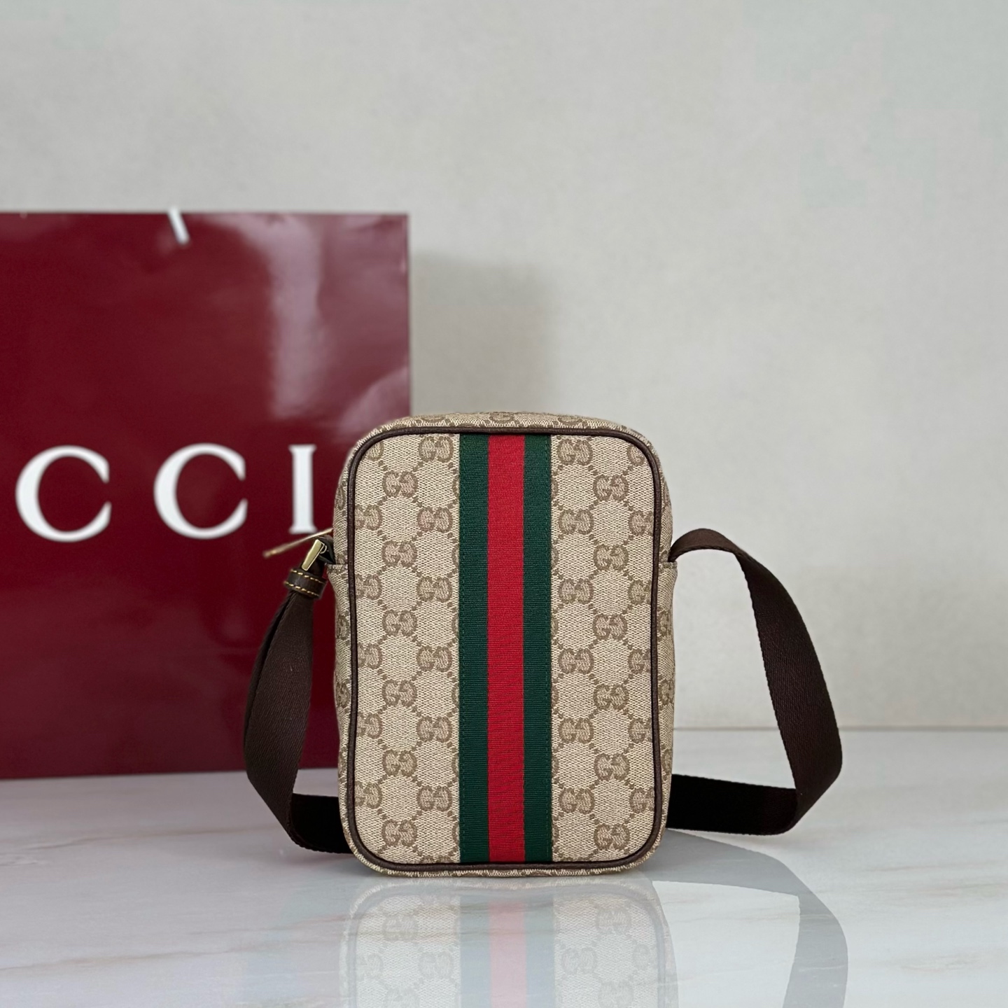 NO:856642,Counter quality, top-quality original goods, real photos!  Model number A002SJ apricot crystal cloth, size width 13X height 20X side width 5cm, batch, Gucci original leather [price based on quantity]19860909专柜品质,顶级原单货,实物实拍！款号A002SJ杏水晶布,尺寸宽13X高20X侧宽5cm,批,古奇原厂皮【跑量价】,Bag