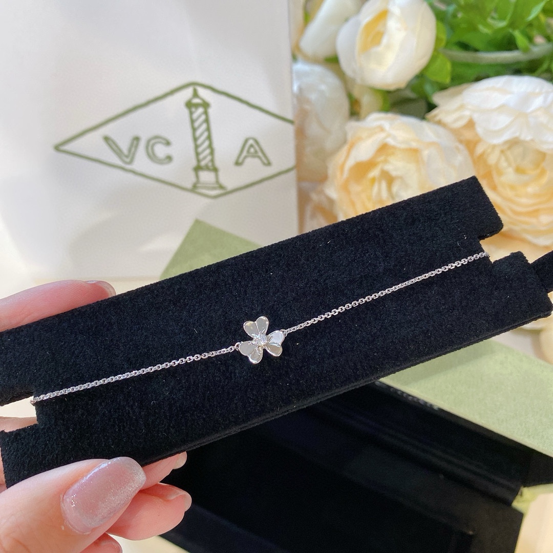 Van Cleef & Arpels vca Frivole吊坠mini项链