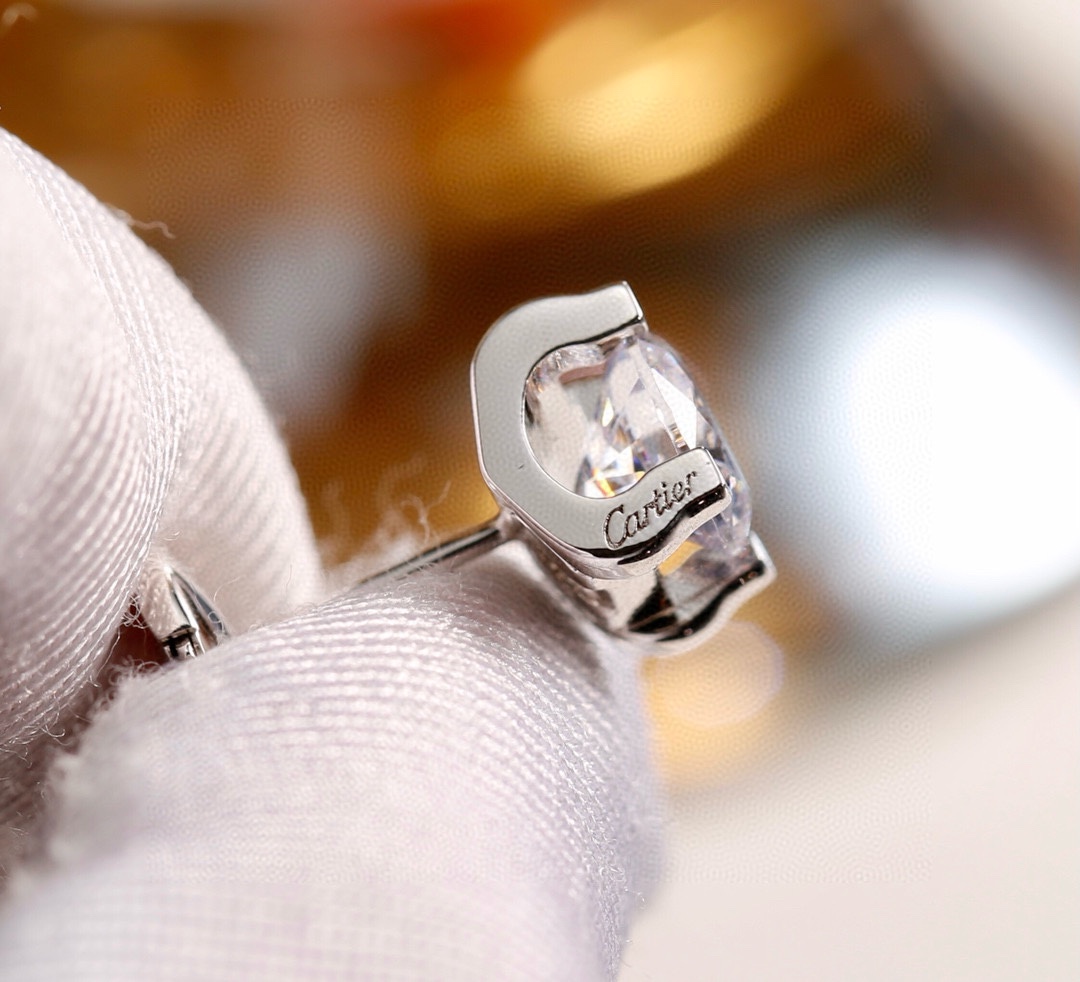 牛头1ct效果耳钉