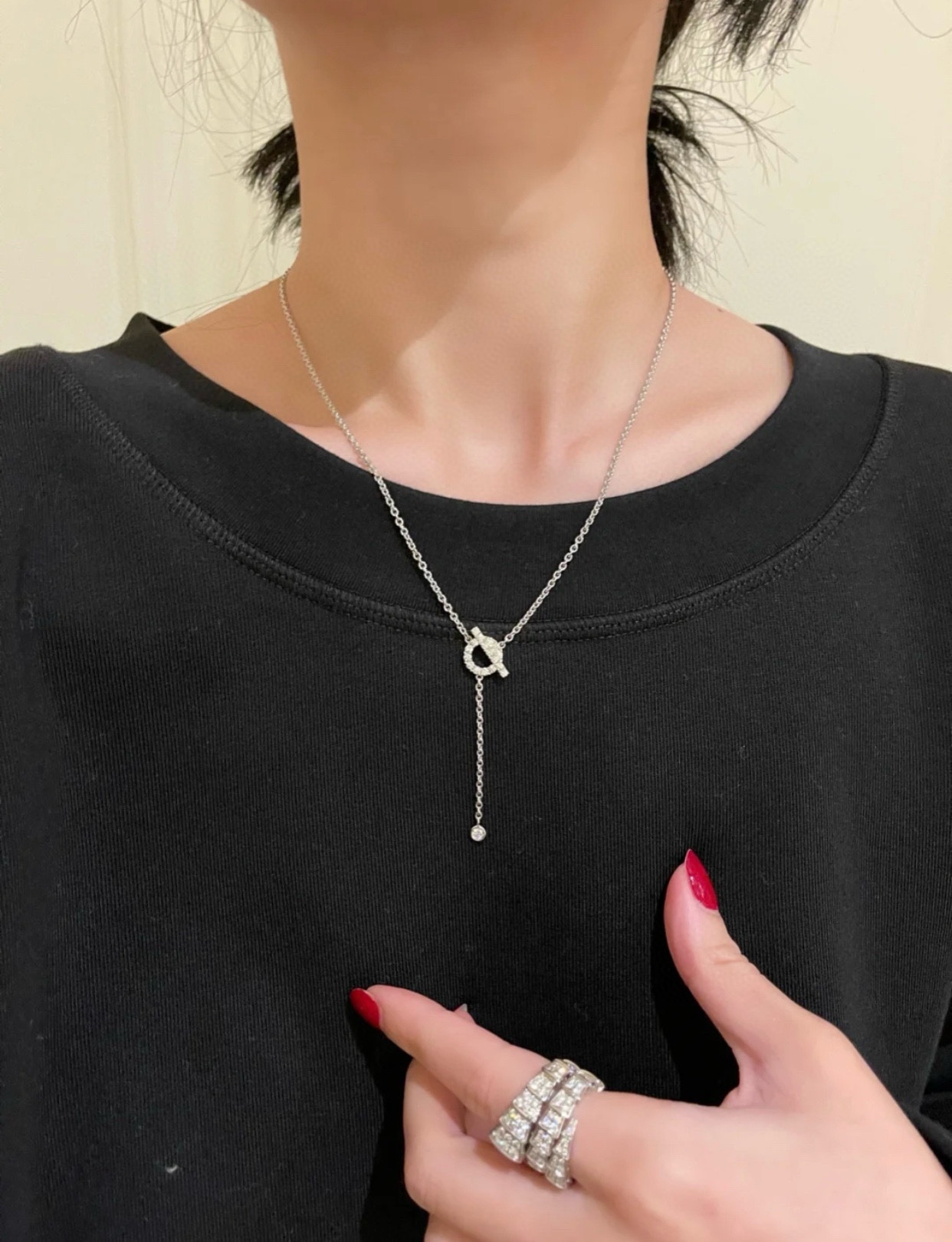 🎈🎈🎈 H家Finesse玫瑰金钻石Y型项链,手链,无与伦比的美丽🤩🤩mini镂空圆圈上落一根小棍子,