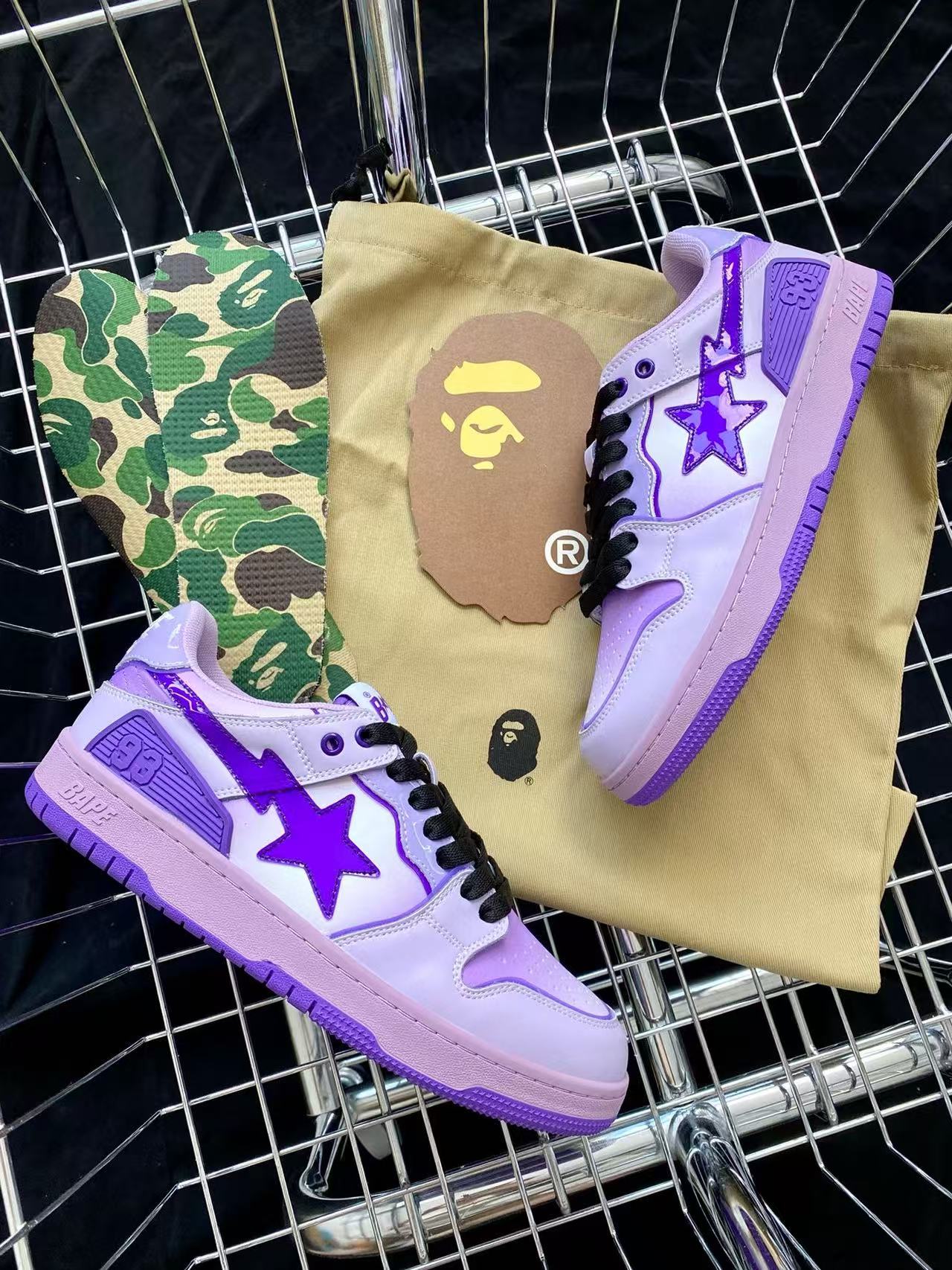 纯原福利特价  
Bape Sta To Low 明星同款 猿人头低帮运动休闲板鞋 全套原纸板楦头开发 