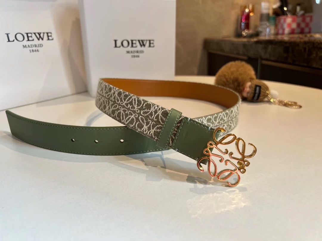 Loewe 代购级 腰带推荐—LOEVE罗意威新款logo提花女士腰带 提花面料经过独特的工艺织造后