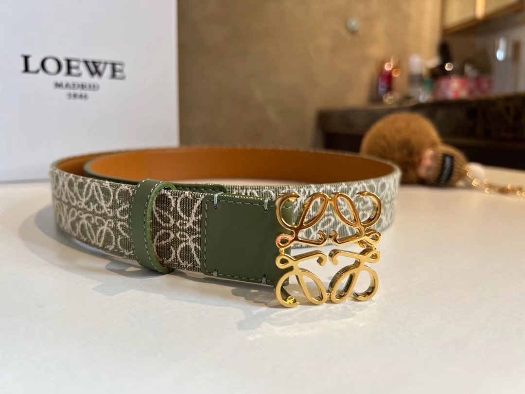 Loewe 代购级 腰带推荐—LOEVE罗意威新款logo提花女士腰带 提花面料经过独特的工艺织造后