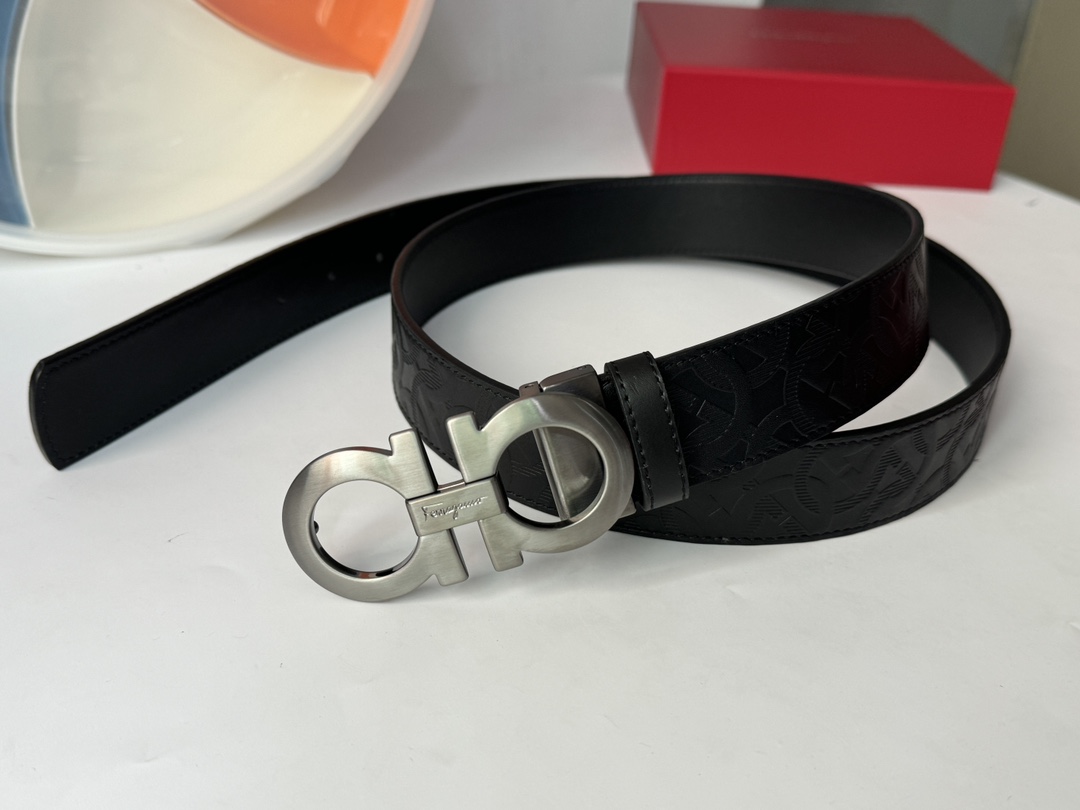 Ferragamo 代购级 菲拉格慕 各位男士选菲拉格慕的理由很简单 首先寓意特别好 咱们中国人都喜欢8象征着发
