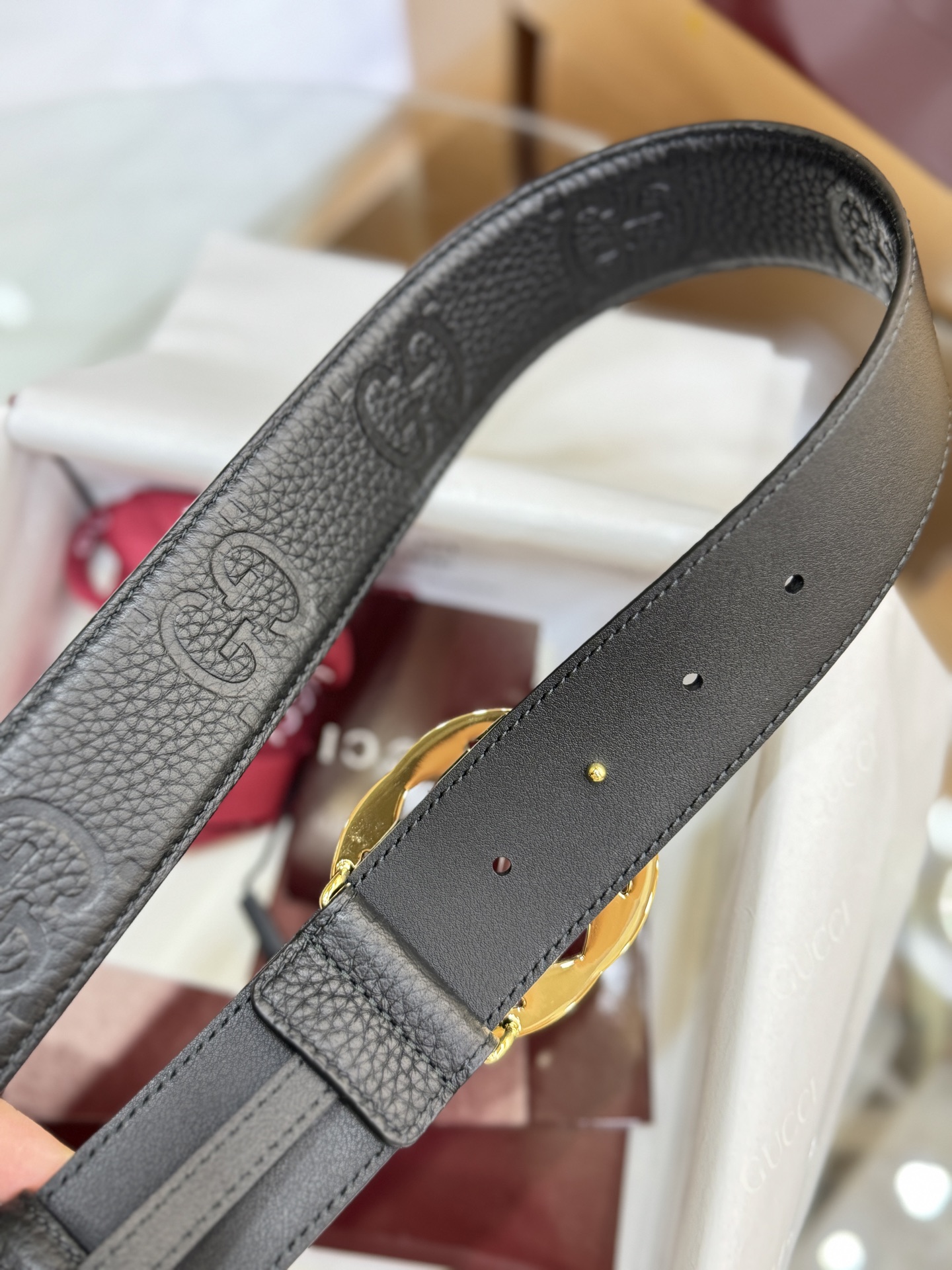 “GG 4.0 cm Fire Belt: Classic Style for Sophisticated Men with Gold Buttons and Imported Details” - 图片 7