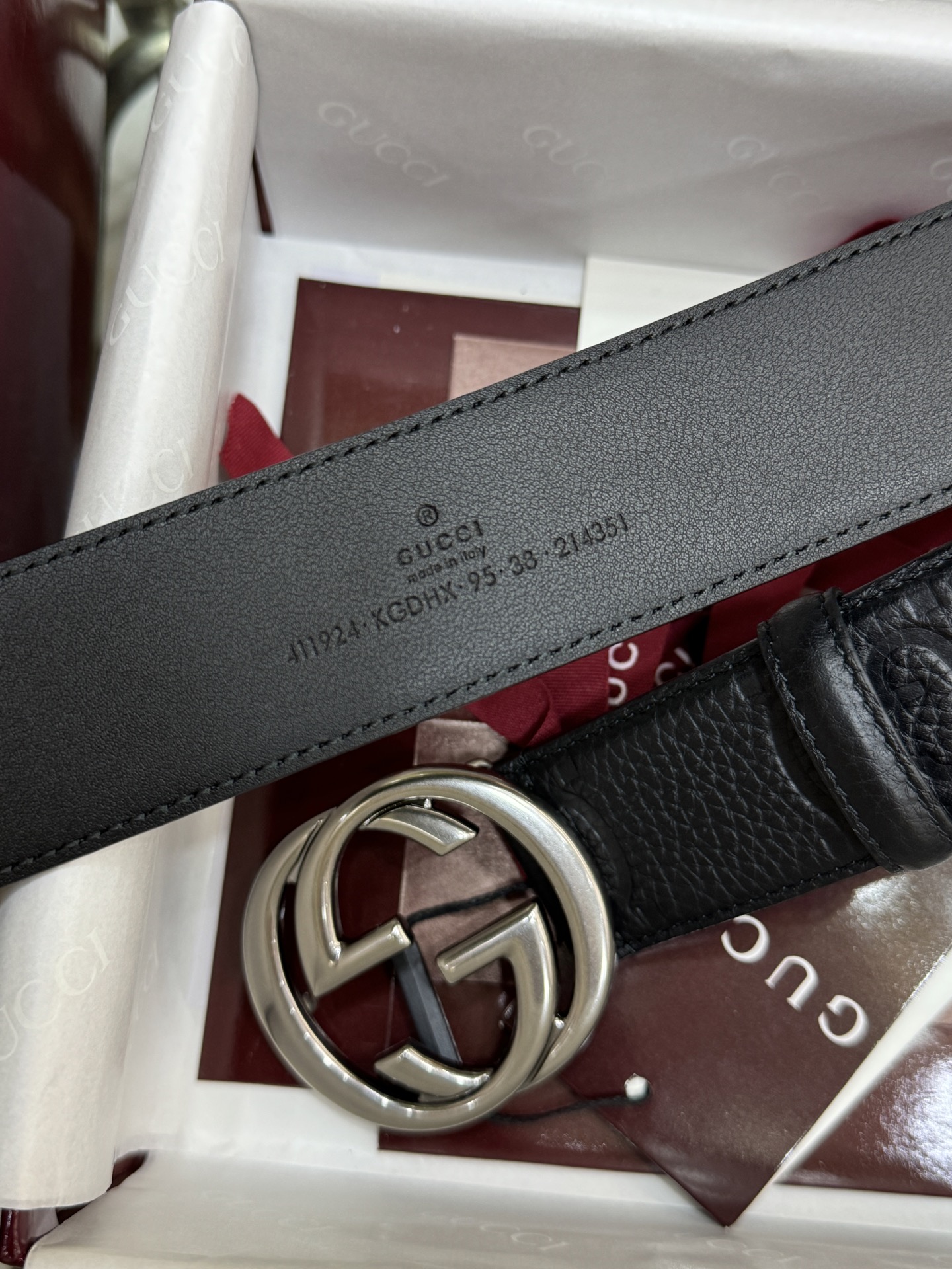 “GG 4.0 cm Fire Belt: Classic High-Class Men’s Fashion with Gold Buttons and Detailed Design” - 图片 7
