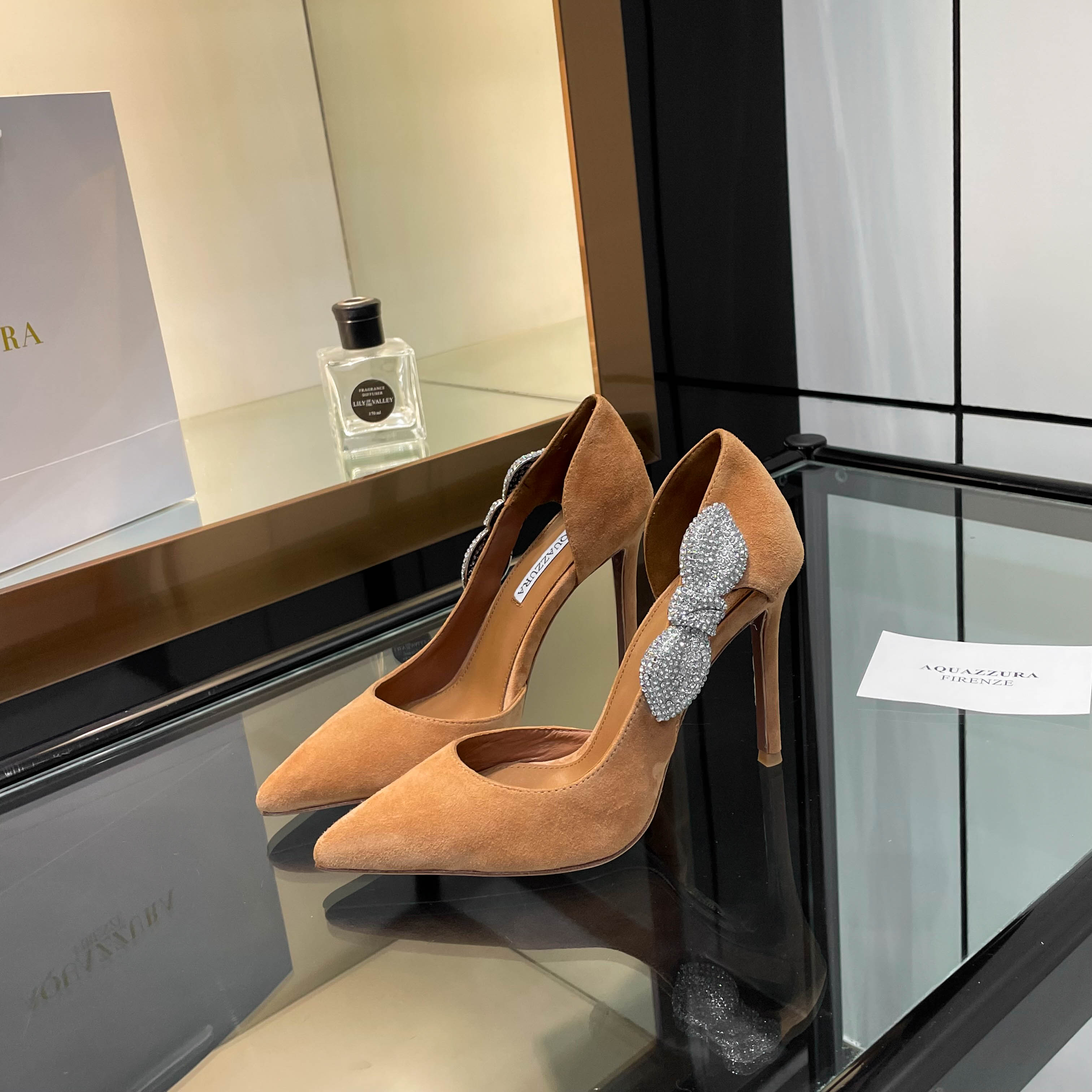 Aquazzura 2024 High-Quality One-Shoe-Shoe with Sparkling Details and Versatile Design - 图片 7