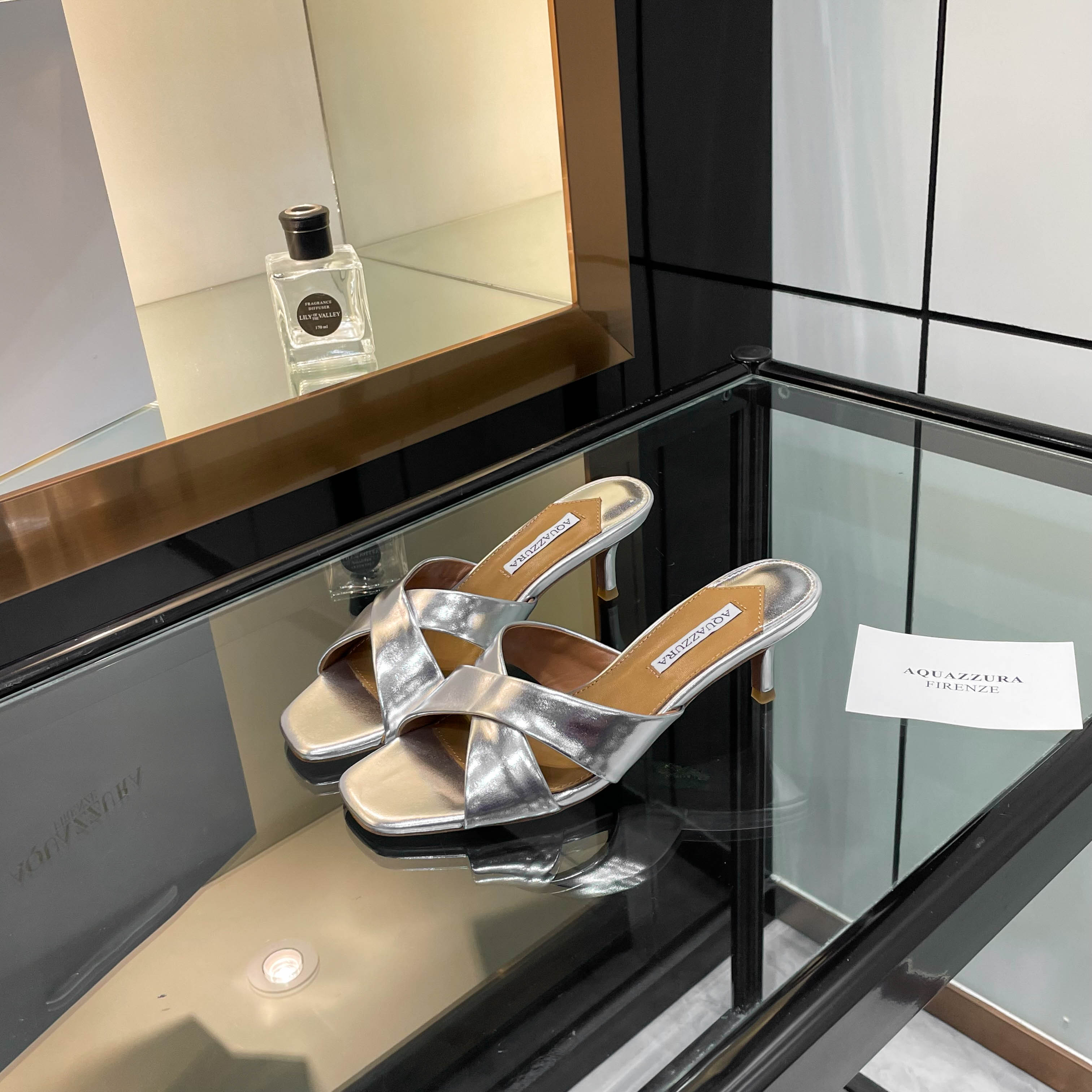 [Aquazzura] New Cross-Laced Slippers for Comfortable Walking, Silk & Italian Leather, $675 - 图片 2