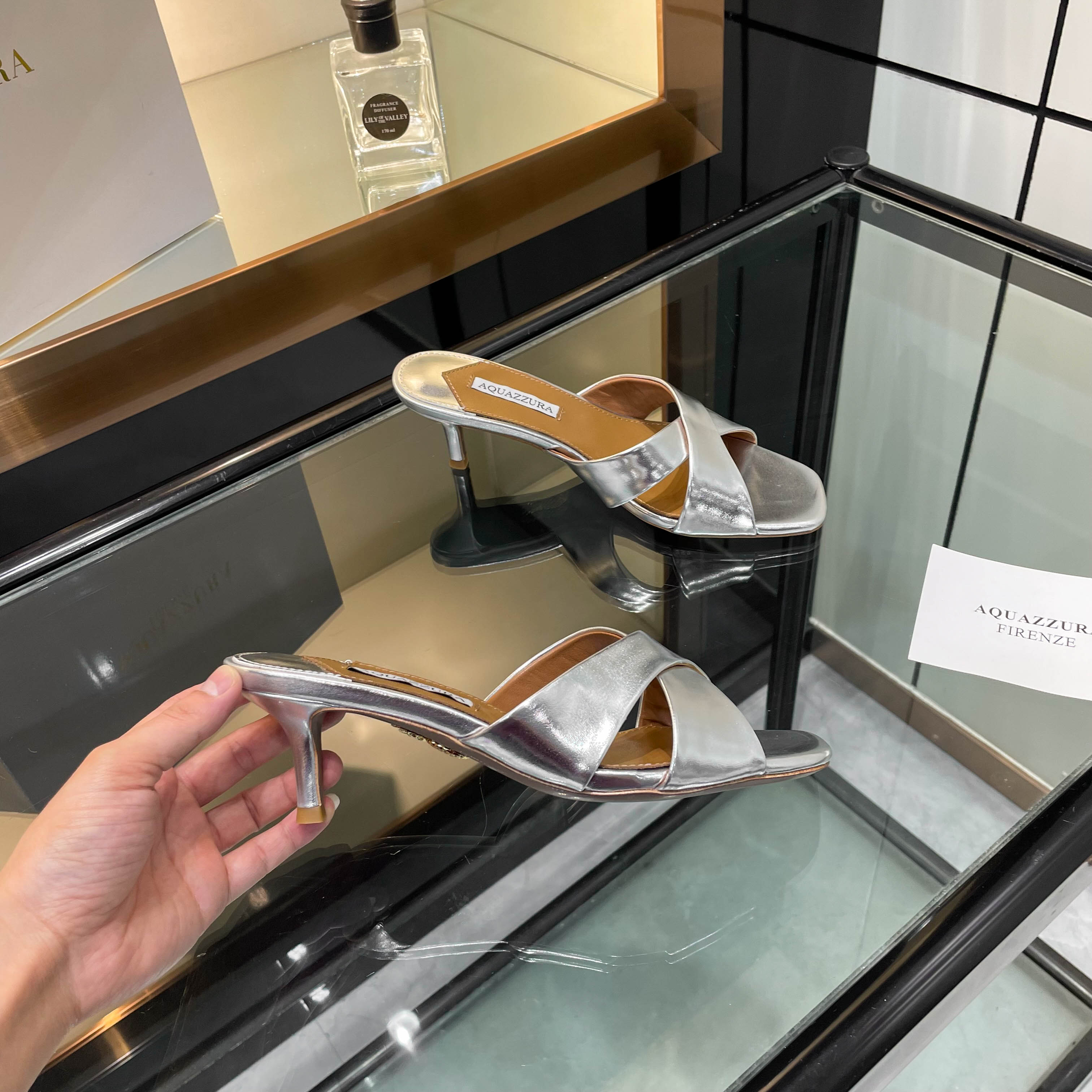 [Aquazzura] New Cross-Laced Slippers for Comfortable Walking, Silk & Italian Leather, $675 - 图片 6