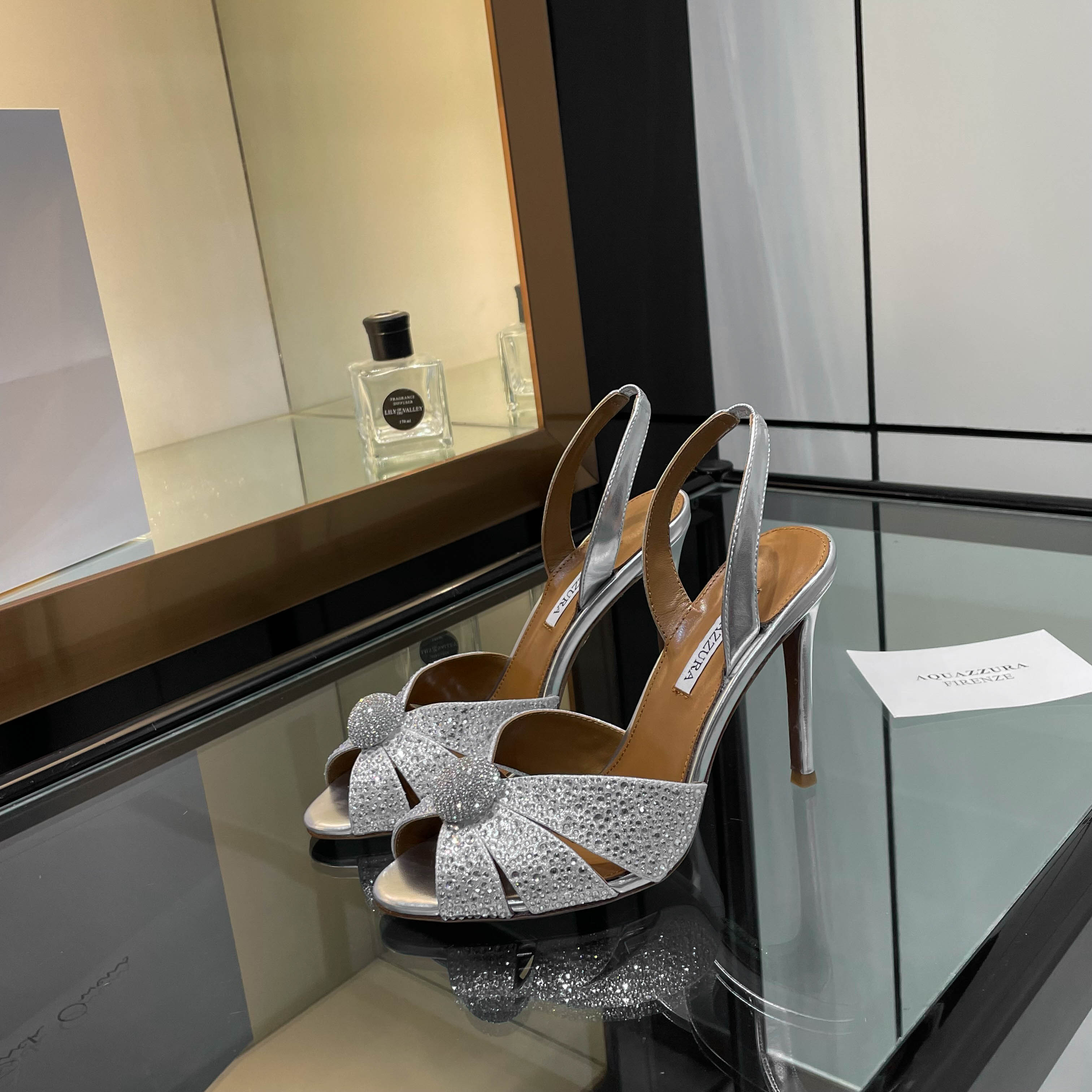 Aquazzura Zenium 205 High-Heavy-Drilling Sandals: Bright, Stylish, and Unique - 图片 2