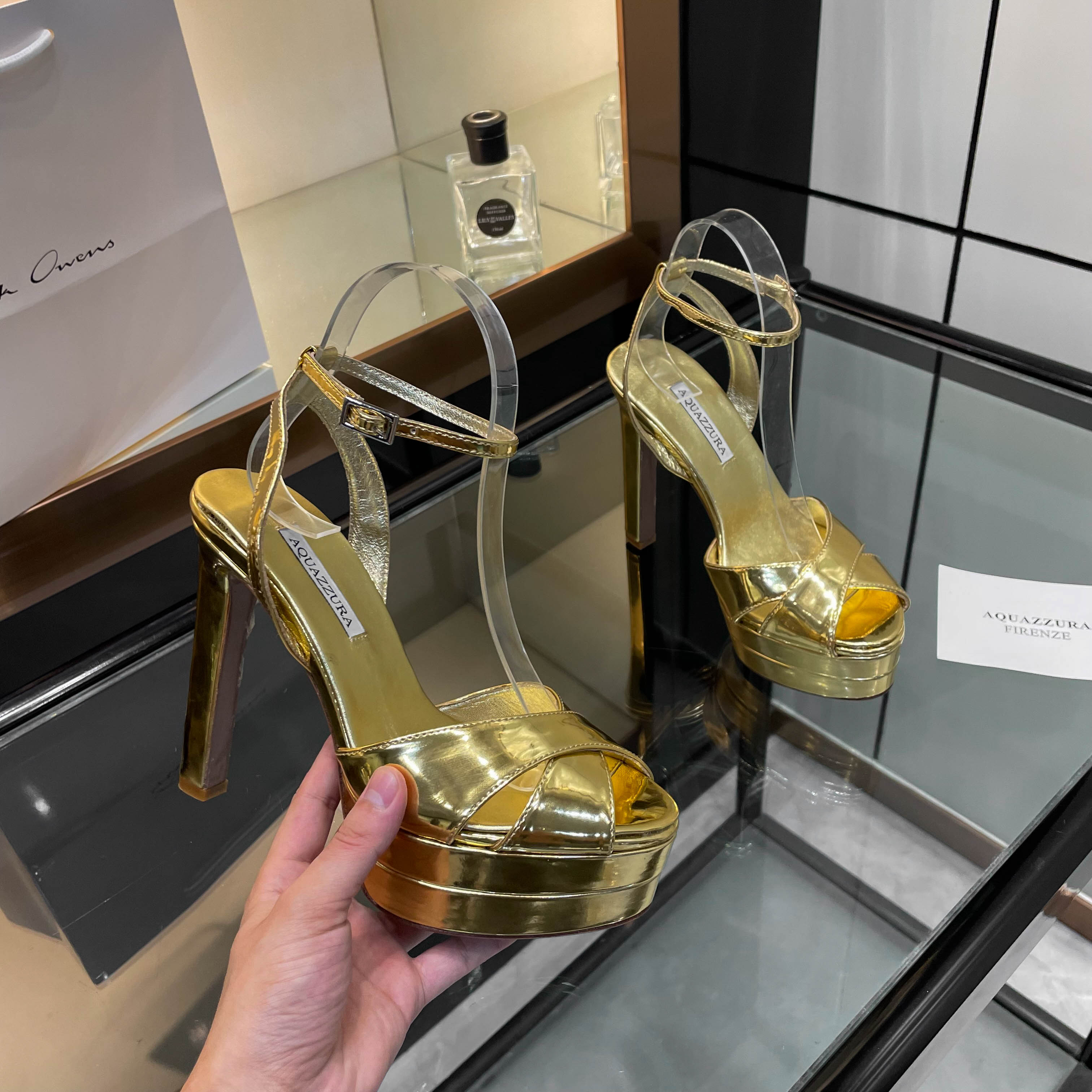 Aquazzura Gold Platform Heels - Luxurious Design, Italian Leather Sole 2 a1751989585233 2351