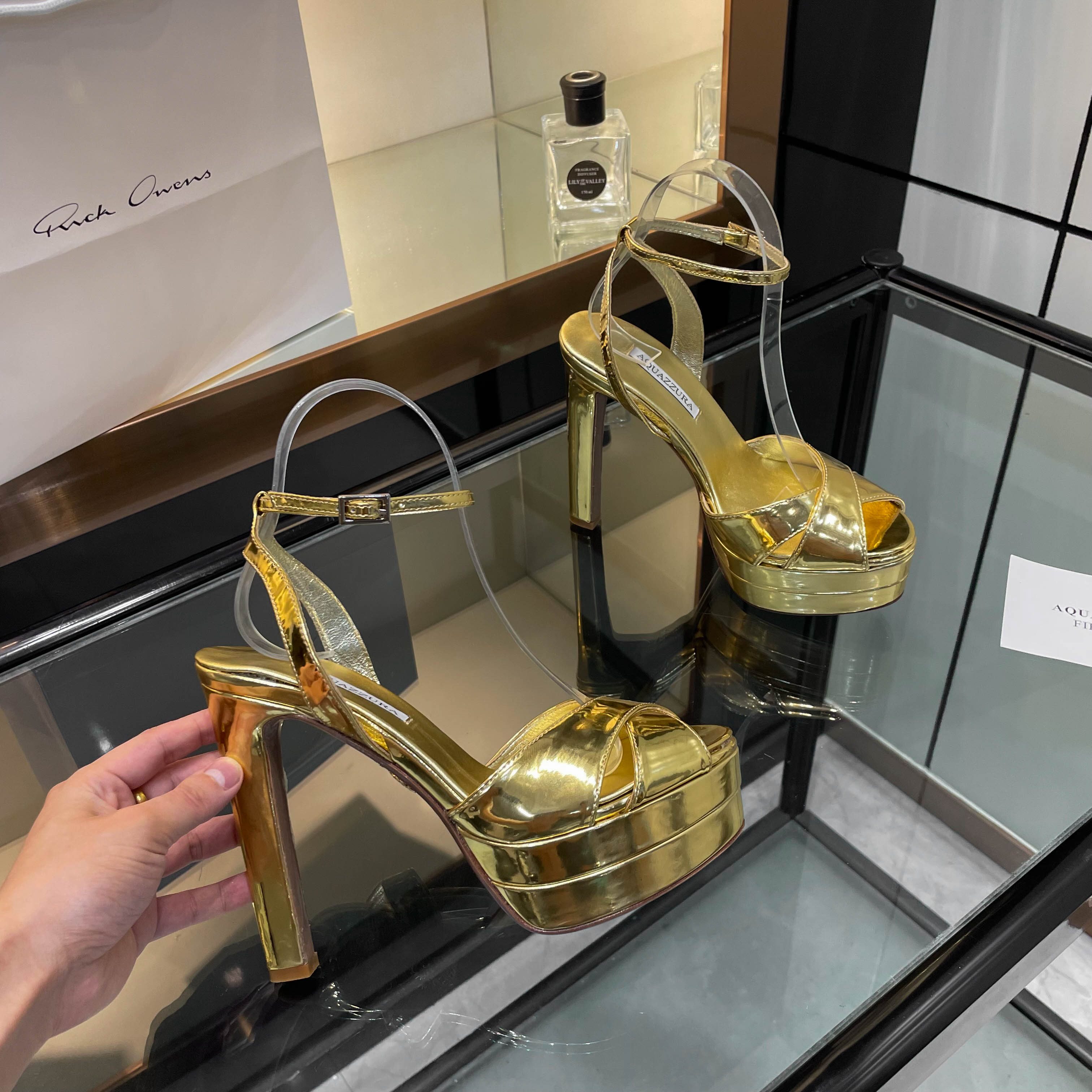 Aquazzura Gold Platform Heels - Luxurious Design, Italian Leather Sole 6 a1751989585510 8641