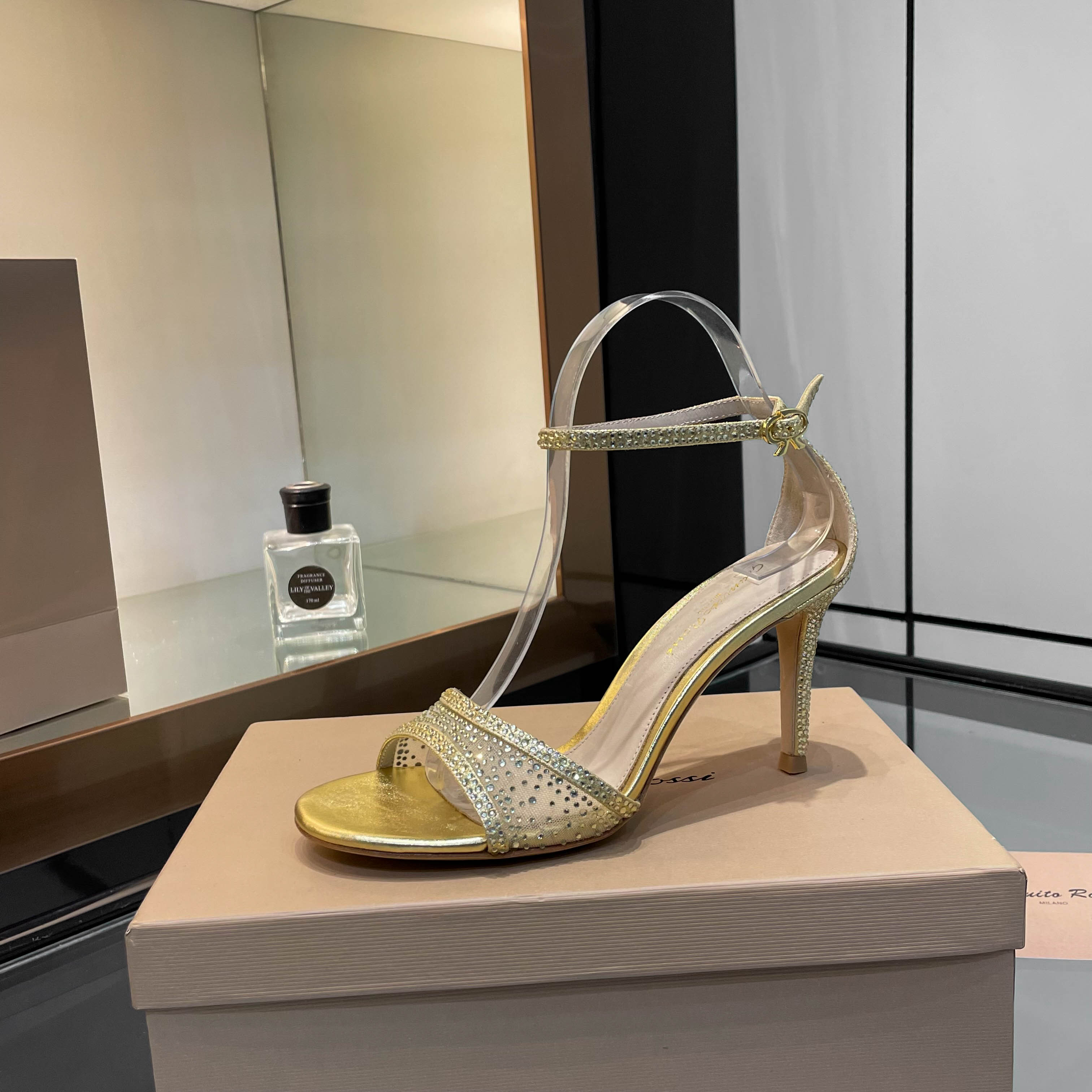 “High-Heel Sandals: Zhushwarocchi Fairy Tale Design, Svalochchi Glamour – Full Package with Luxury Materials” - 图片 9