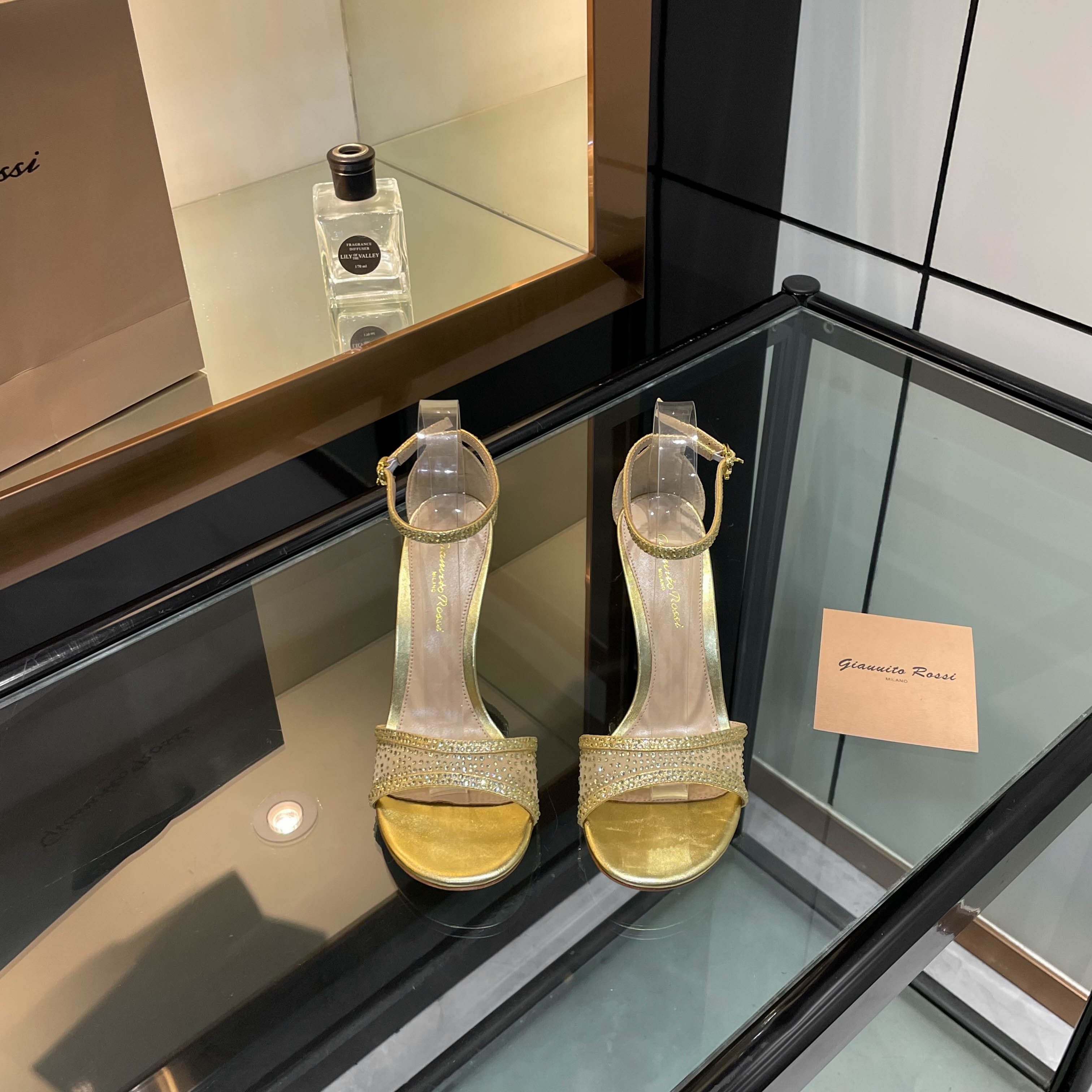 “High-Heel Sandals: Zhushwarocchi Fairy Tale Design, Svalochchi Glamour – Full Package with Luxury Materials” - 图片 7