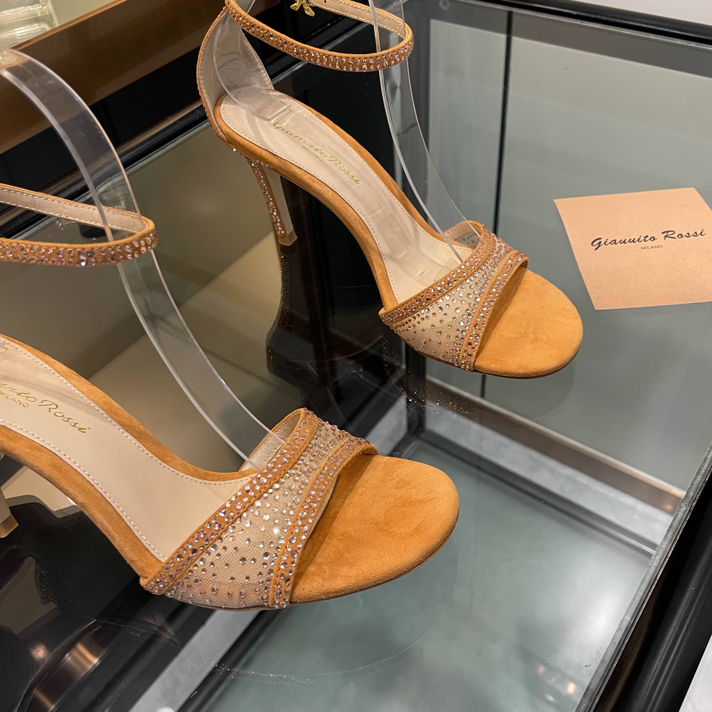 Title: “High-Heel Fairy Tale Sandals by Zhushwarocchi – Luxurious Design with Starry Glamour” Summary: Zhushwarocchi’s high-heel sandals offer - 图片 4