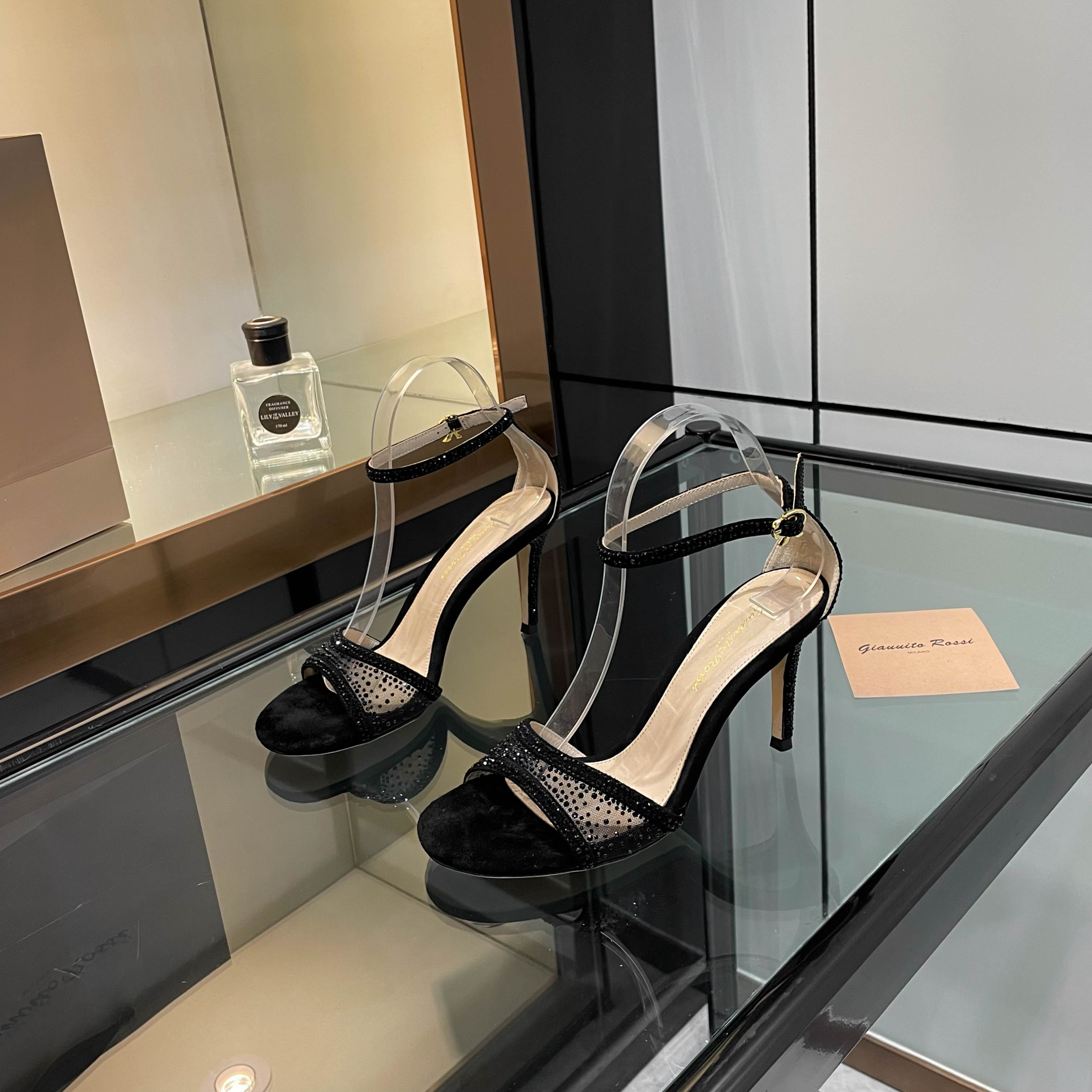 “High-Heel Fairy Tale Sandals with Zhushwarocchi Drills and Svalochchi’s Water – Product Details” - 图片 5