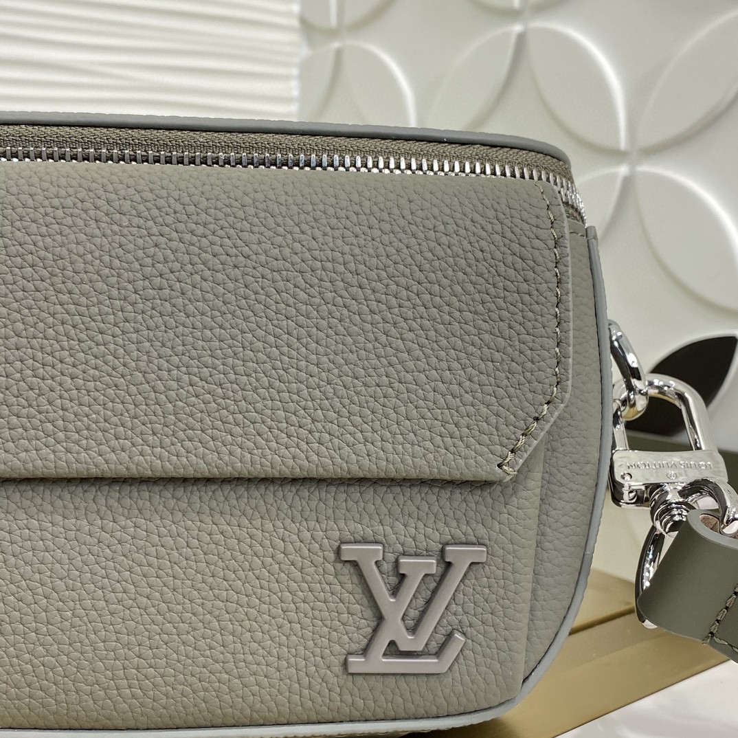 Louis Vuitton M83563 Grey crossbody shoulder