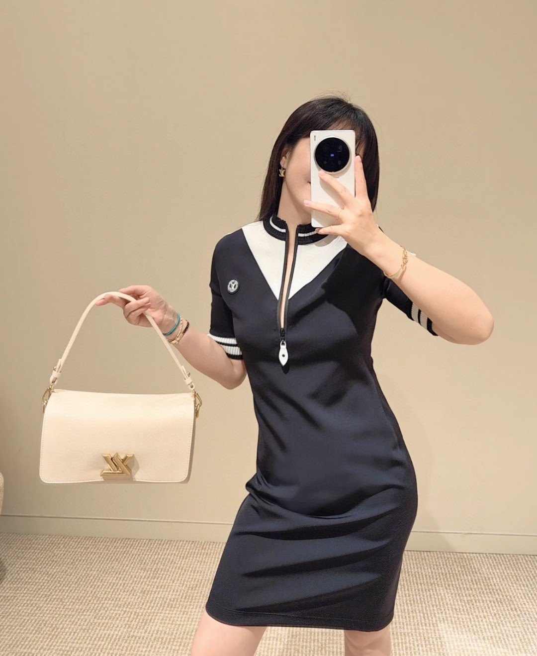 Louis Vuitton Twist White shoulder everyday