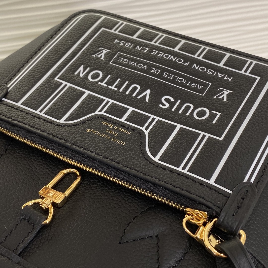 Louis Vuitton Neverfull Bandouli re Inside Out BB Black BB crossbody everyday