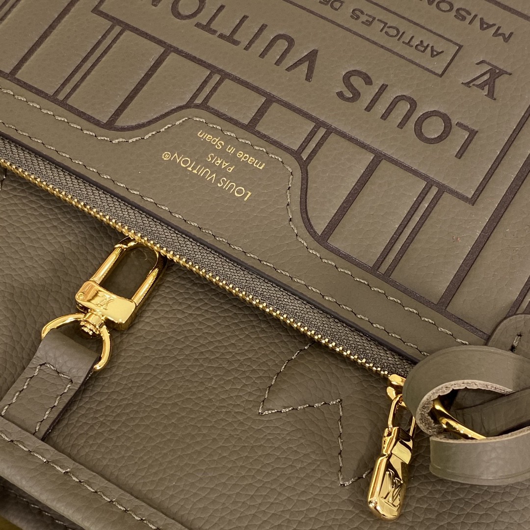 Louis Vuitton Neverfull Bandouli re Inside Out BB Taupe Greige leather BB crossbody shoulder