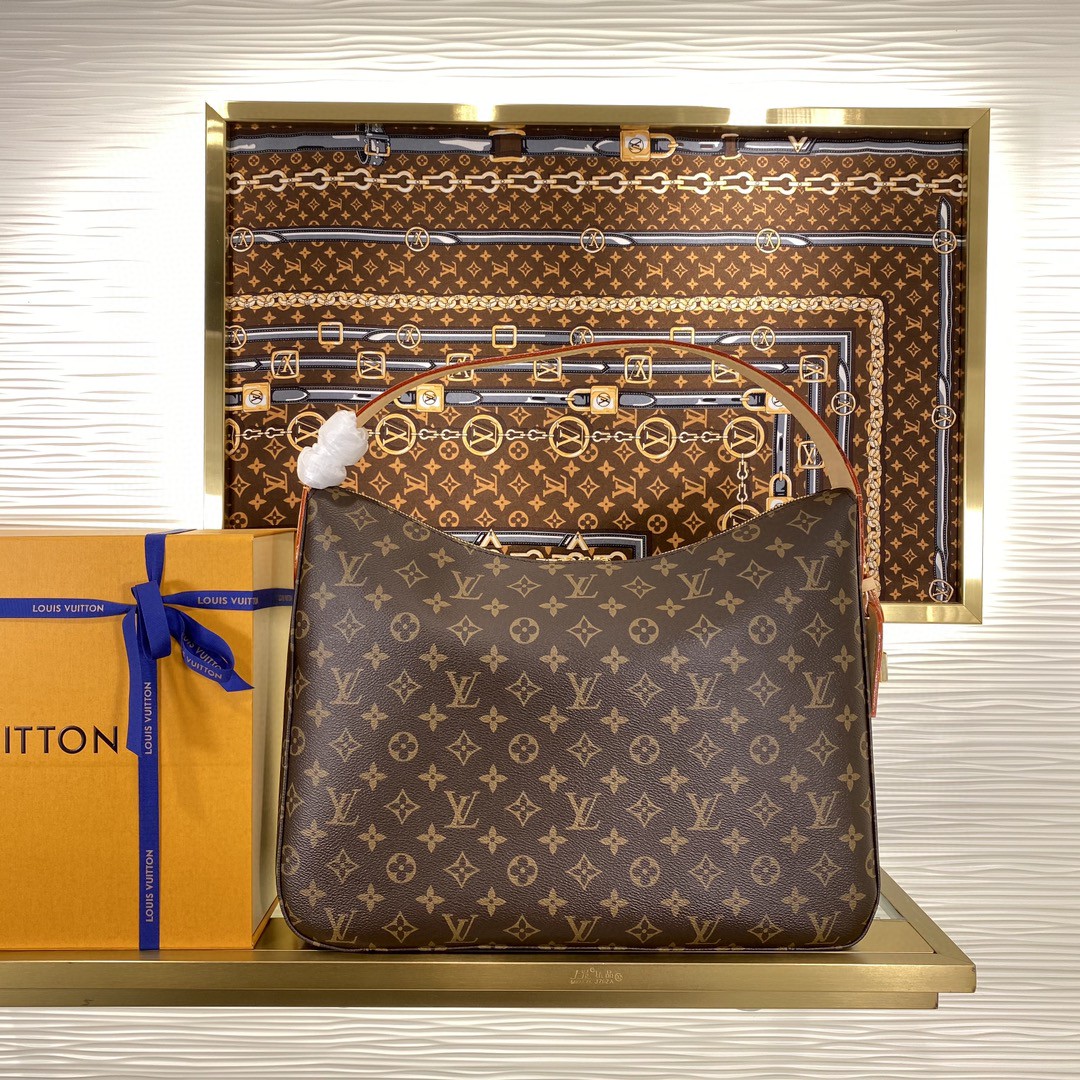 Louis Vuitton M12098 Monogram everyday