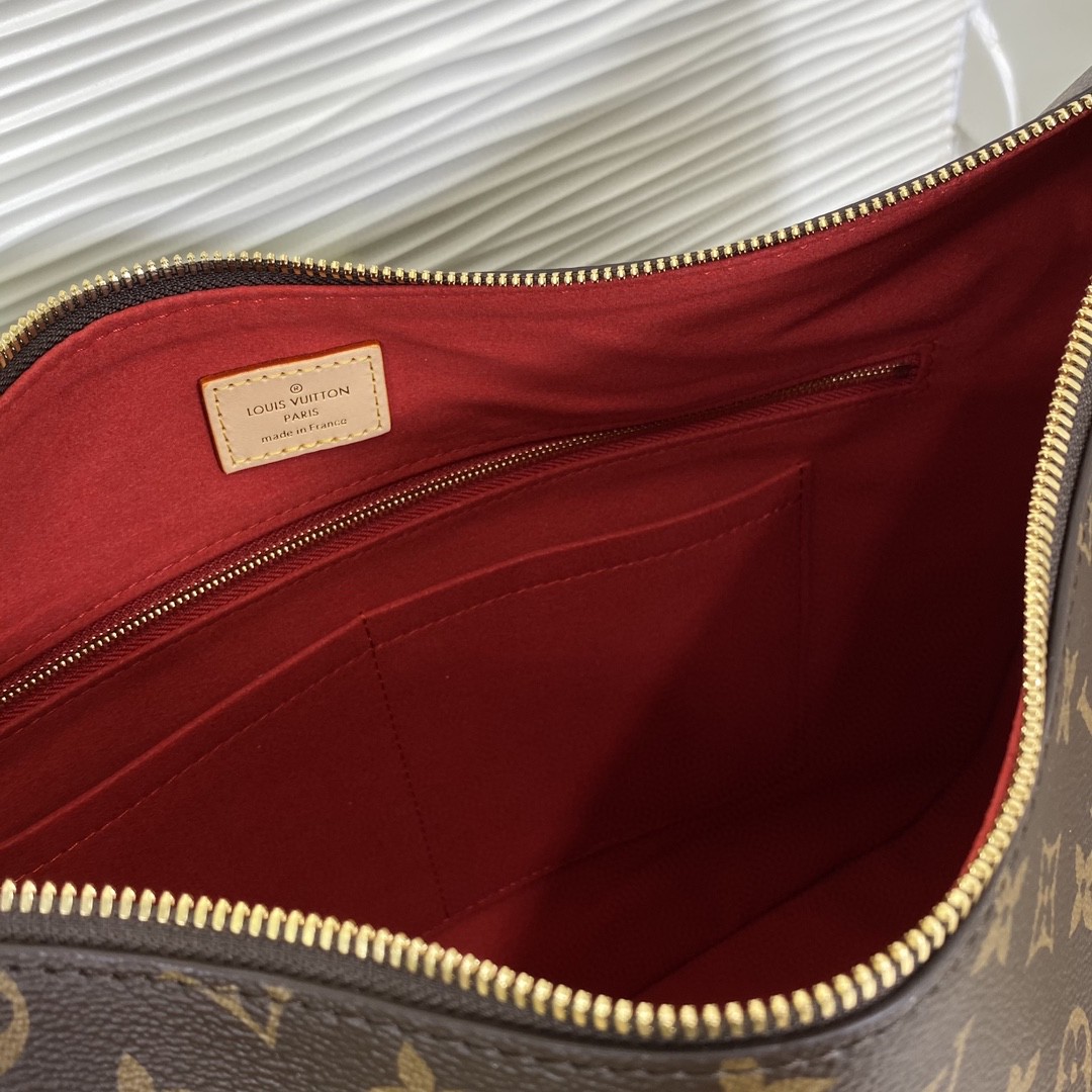 Louis Vuitton M12098 Monogram everyday