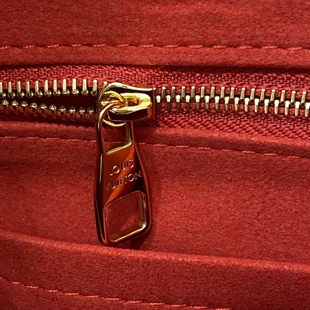Louis Vuitton M12098 Monogram everyday