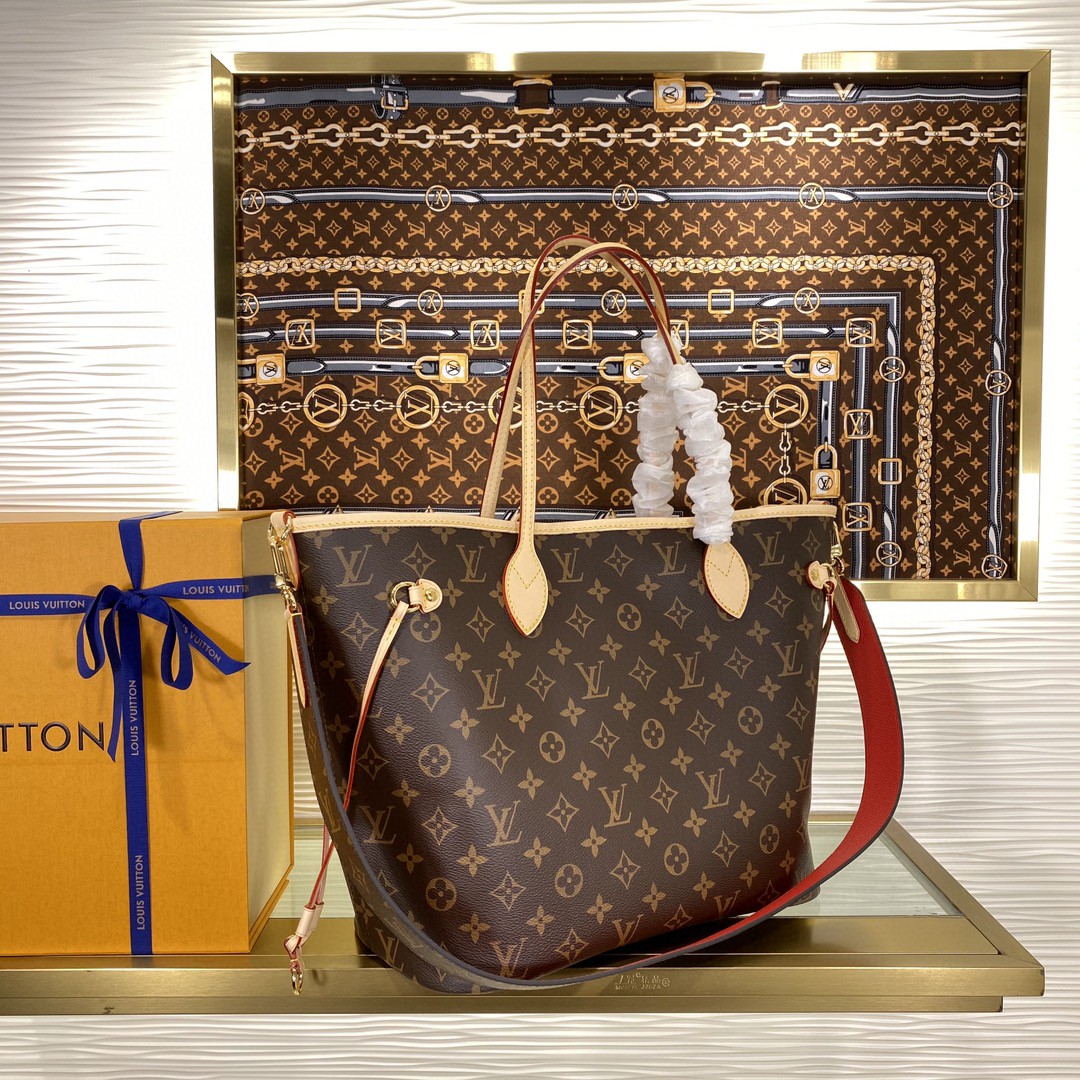 Louis Vuitton M12257 Monogram everyday
