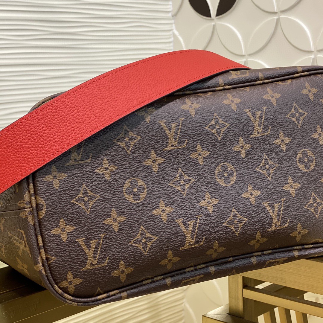 Louis Vuitton M12257 Monogram everyday