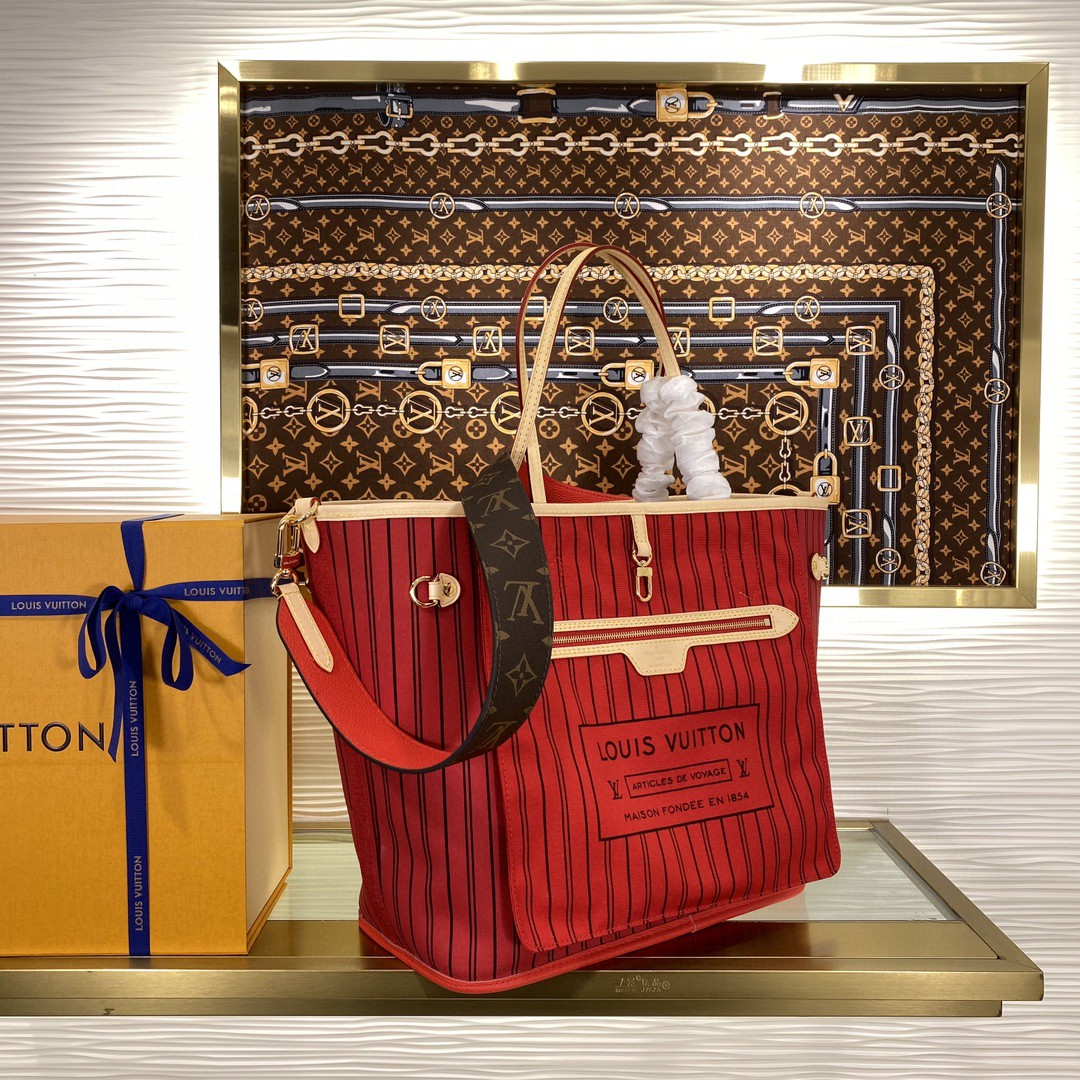 Louis Vuitton M12257 Monogram everyday