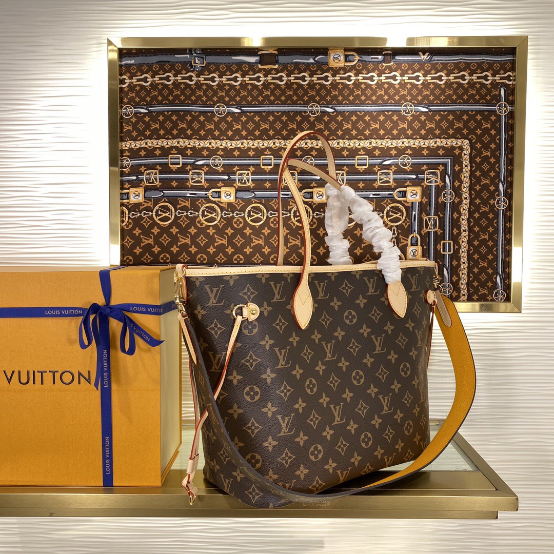 Louis Vuitton M12257 Monogram everyday