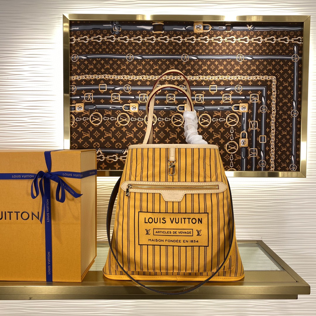 Louis Vuitton M12257 Monogram everyday