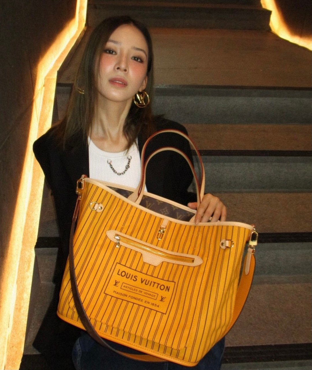 Louis Vuitton Neverfull Monogram Canvas tote everyday