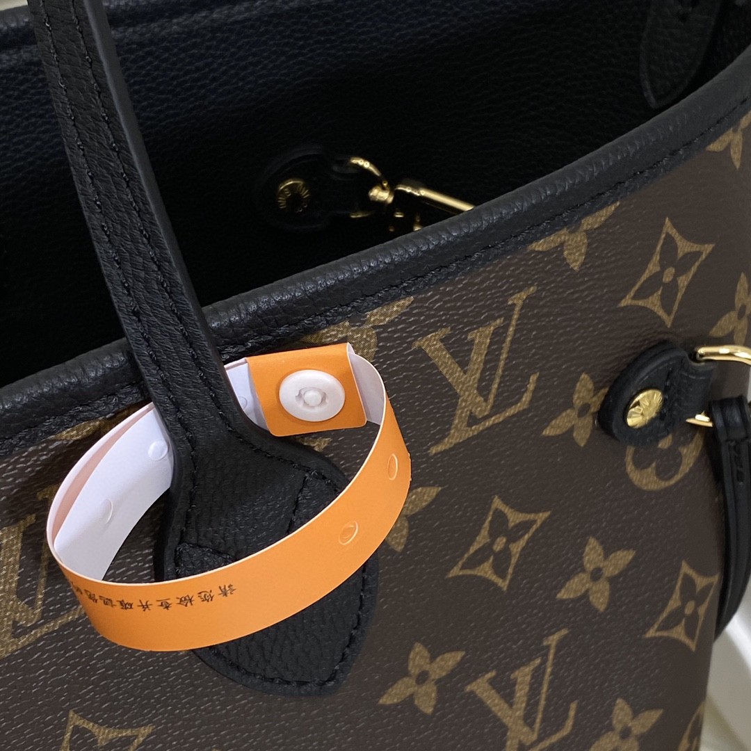 Louis Vuitton Neverfull Monogram everyday