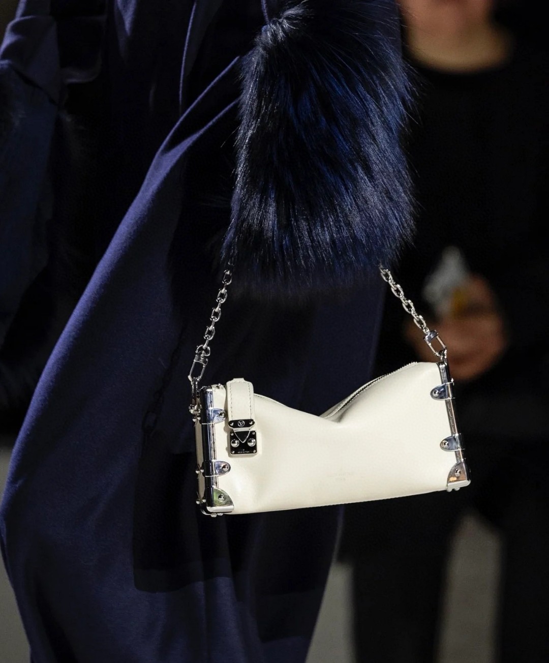 Louis Vuitton M25445 everyday