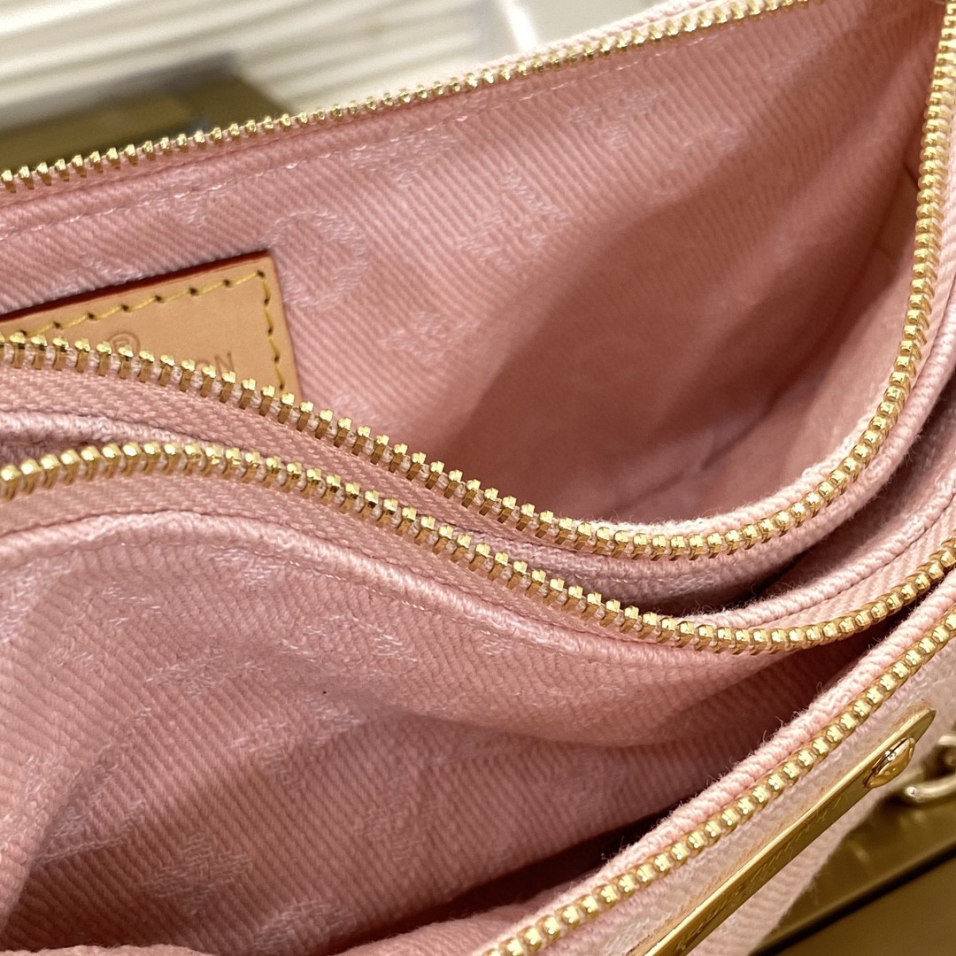 Louis Vuitton M14159 Monogram everyday