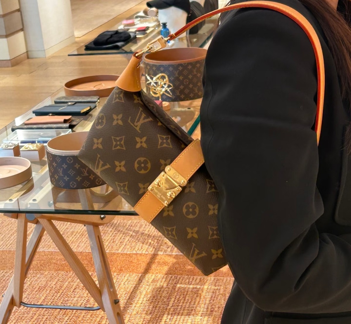 Louis Vuitton M26191 everyday