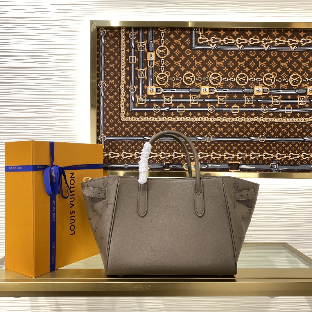 Louis Vuitton Vend me Taupe leather shoulder everyday