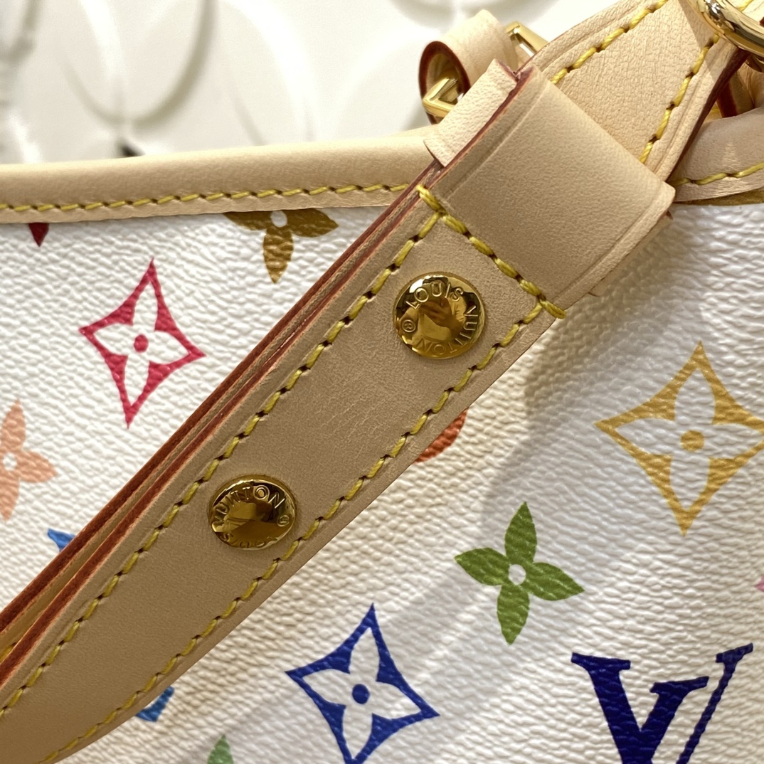 Louis Vuitton M27578 Monogram everyday